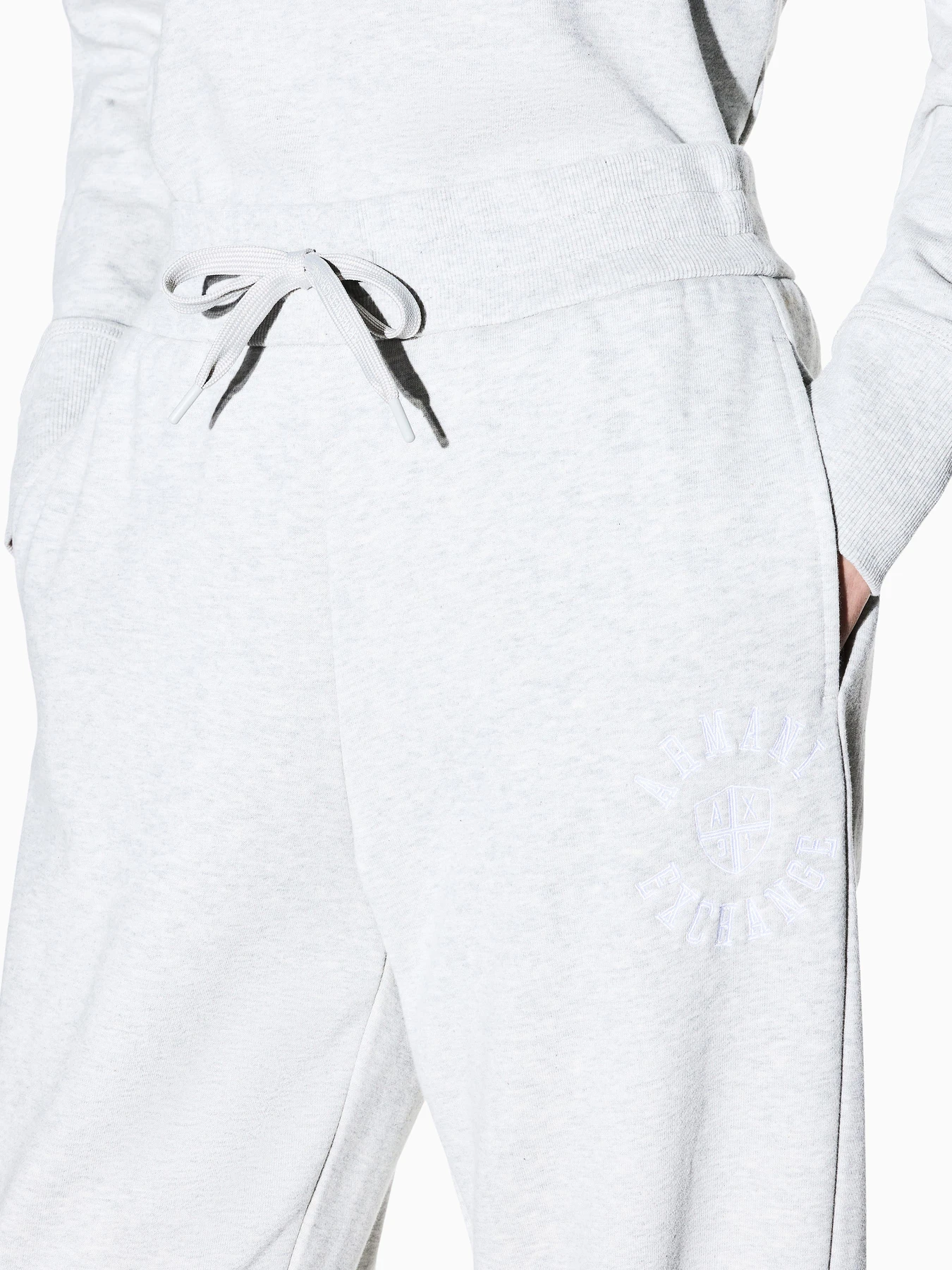Брюки Armani Exchange модель XW002858-AF25527-O8019 Брюки Armani Exchange модель XW002858-AF25527-O8019 Фото