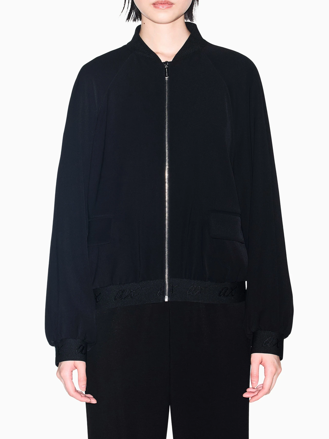 Куртки и дубленки Armani Exchange модель XW002906-AF16125-UC001 Куртки и дубленки Armani Exchange модель XW002906-AF16125-UC001 Фото