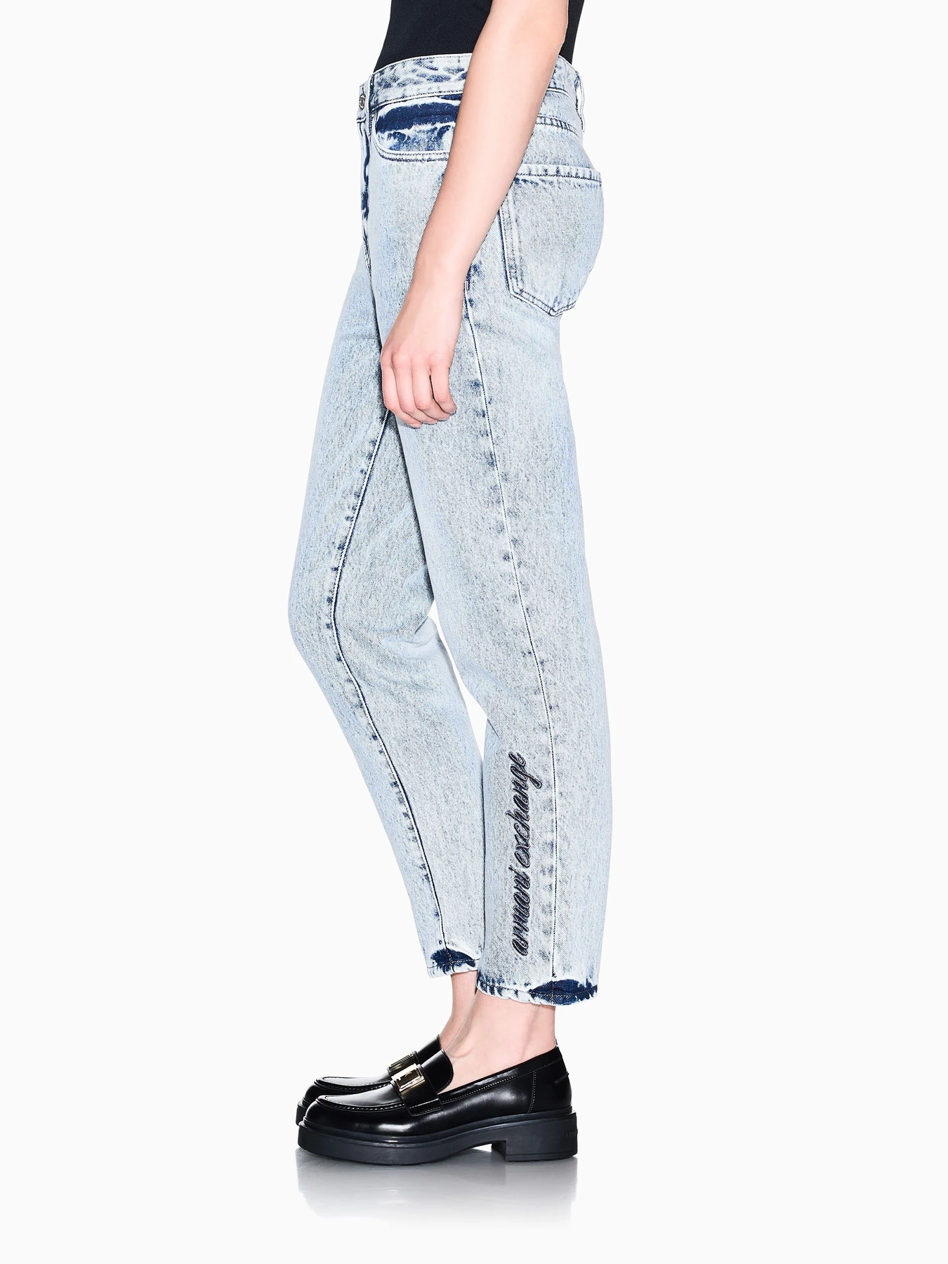 Джинсы Armani Exchange модель XW000073-AF25768-MB001 Джинсы Armani Exchange модель XW000073-AF25768-MB001 Фото