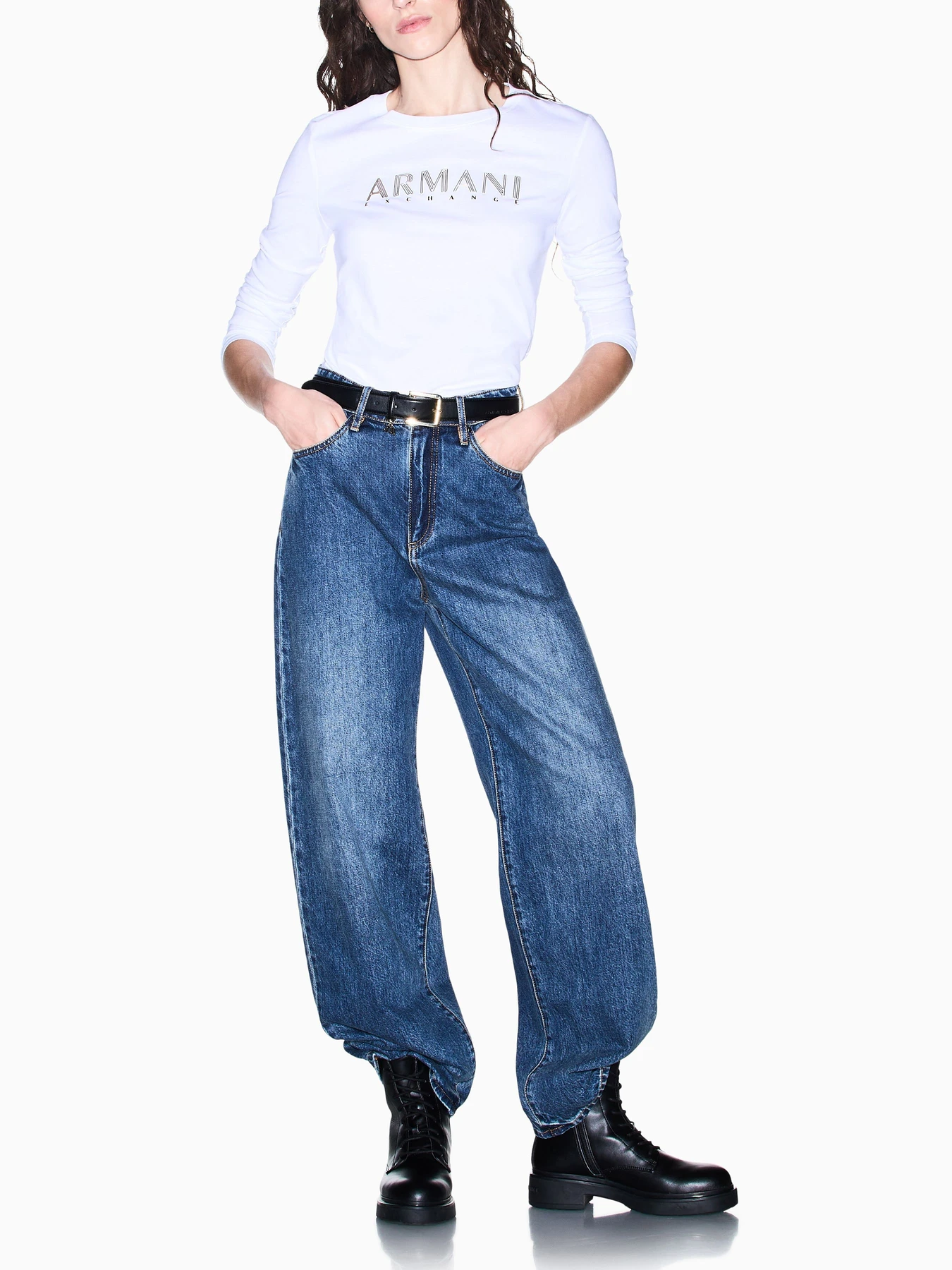 Джинсы Armani Exchange модель XW000100-AF21360-MB001 Джинсы Armani Exchange модель XW000100-AF21360-MB001 Фото