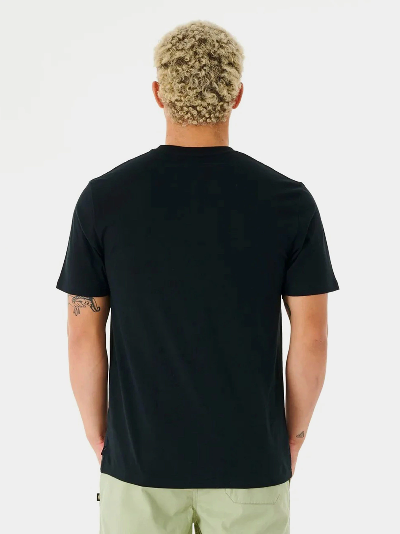 Футболки і поло Rip Curl модель 01AMTE-90 Чорний Футболки і поло Rip Curl модель 01AMTE-90 Чорний Фото