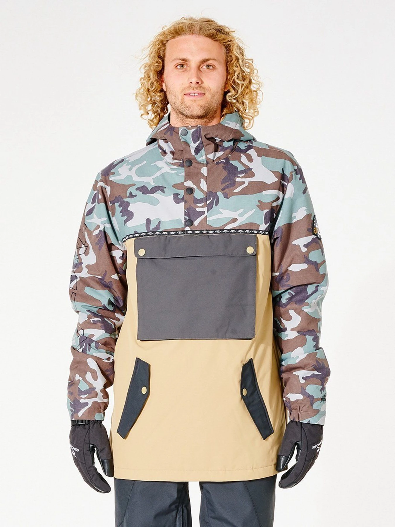 Куртки та дублянки Rip Curl Primative Anorak модель SCJCT4-9660 Мілітарі, пісочний Куртки та дублянки Rip Curl Primative Anorak модель SCJCT4-9660 Мілітарі, пісочний Фото