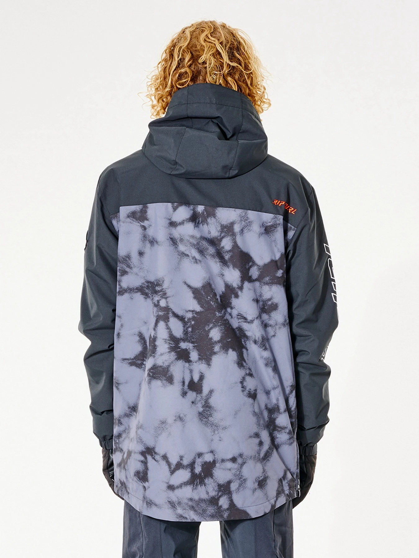 Куртки та дублянки Rip Curl Primative Anorak модель SCJCT4-97 Чорний, сірий Куртки та дублянки Rip Curl Primative Anorak модель SCJCT4-97 Чорний, сірий Фото