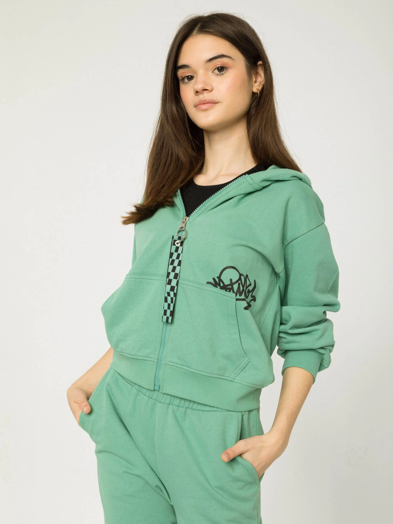 Худи и свитшоты Reporter Young модель 233-0555G-07-550-1 Худи и свитшоты Reporter Young модель 233-0555G-07-550-1 Фото