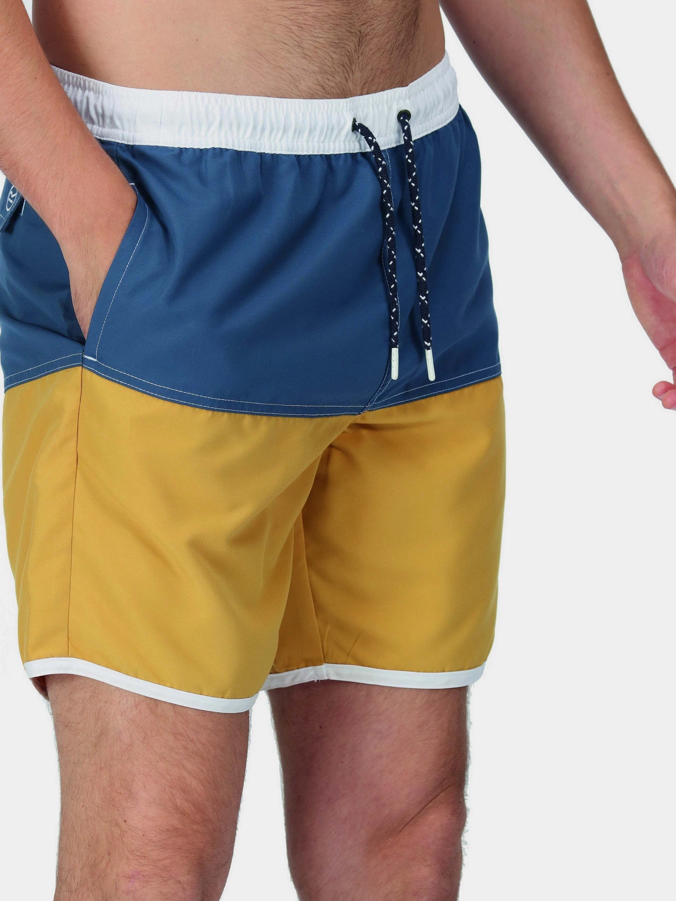 Одежда для пляжа Regatta Benicio Swimshort модель RMM024-DAE Синій, бежевий Фото