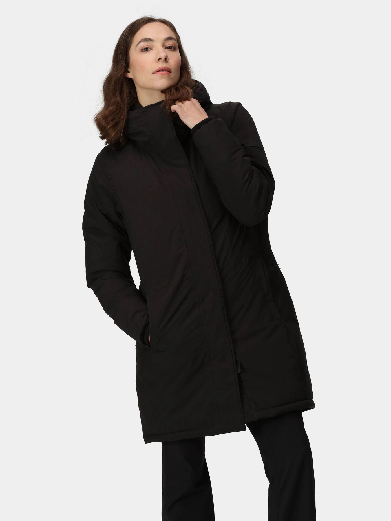 Куртки и дубленки Regatta Yewbank III модель RWP384-800 Чорний Куртки и дубленки Regatta Yewbank III модель RWP384-800 Чорний Фото