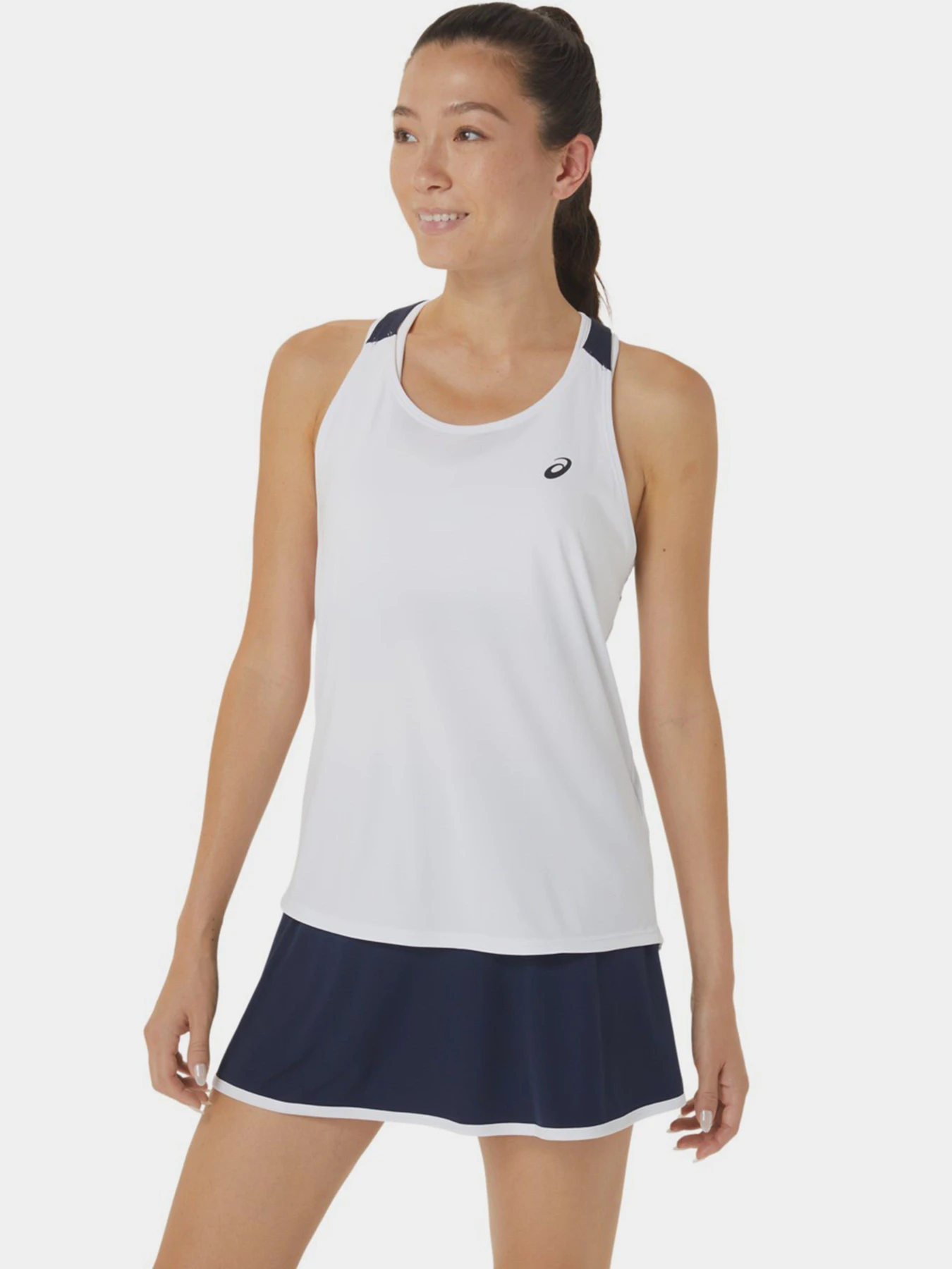 Футболки і поло Asics Court Tank модель 2042A261-102 Білий, синій Футболки і поло Asics Court Tank модель 2042A261-102 Білий, синій Фото