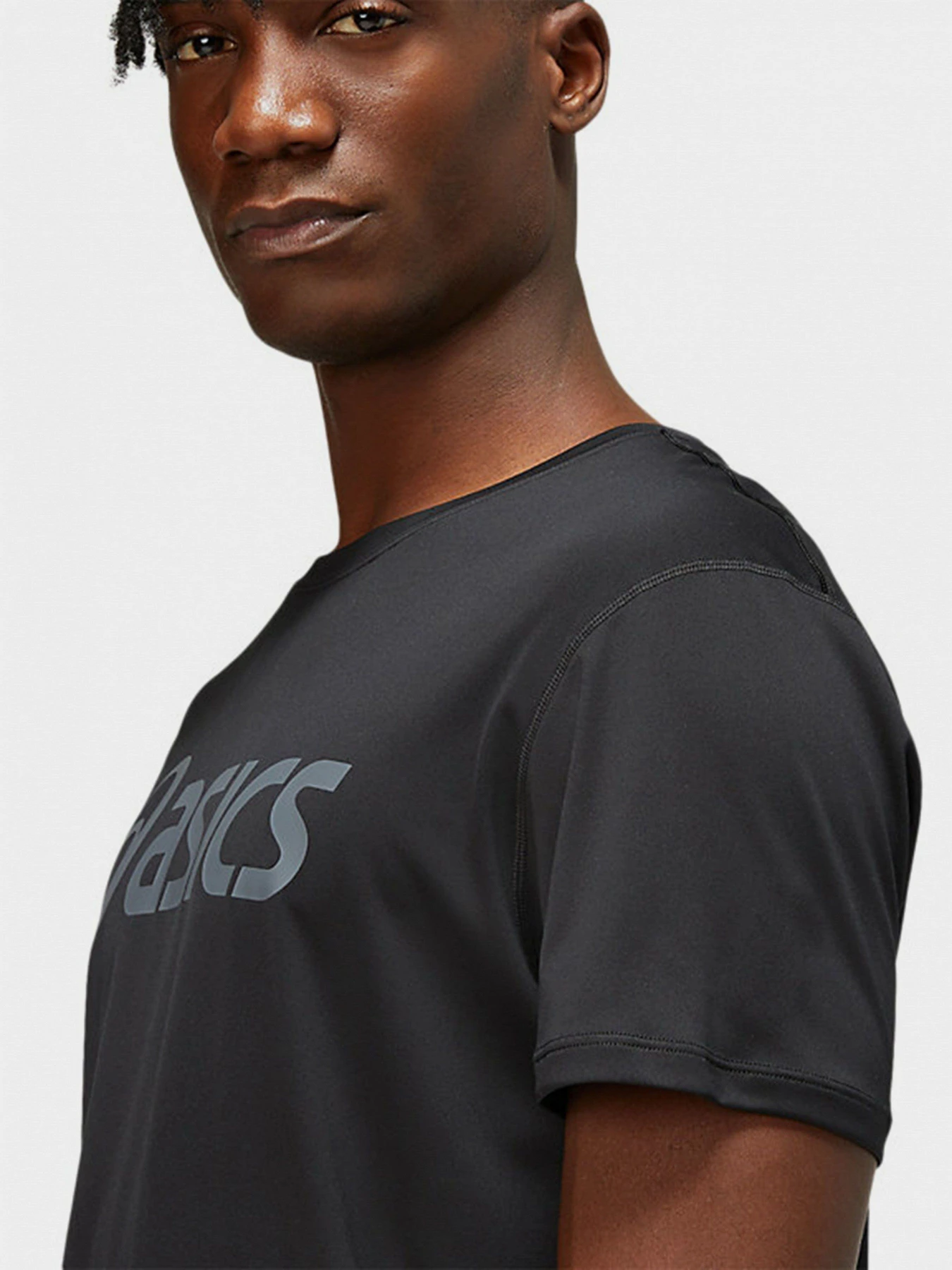 Футболки и поло Asics Core Asics Top модель 2011C334-002 Чорний, сірий Футболки и поло Asics Core Asics Top модель 2011C334-002 Чорний, сірий Фото