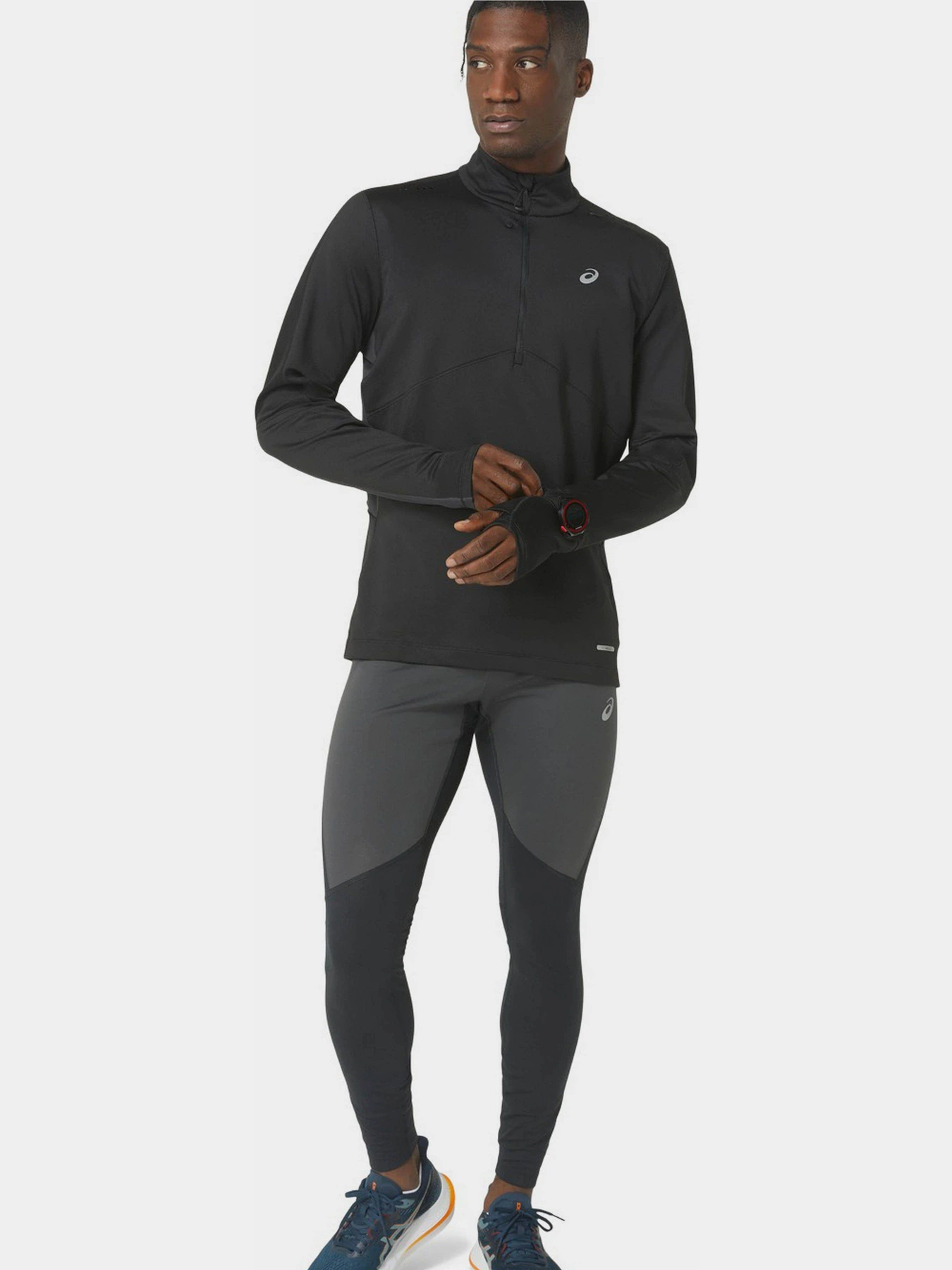 Худи и свитшоты Asics Winter Run 1/2 Zip Mid Layer модель 2011C882-001 Чорний, сірий Худи и свитшоты Asics Winter Run 1/2 Zip Mid Layer модель 2011C882-001 Чорний, сірий Фото