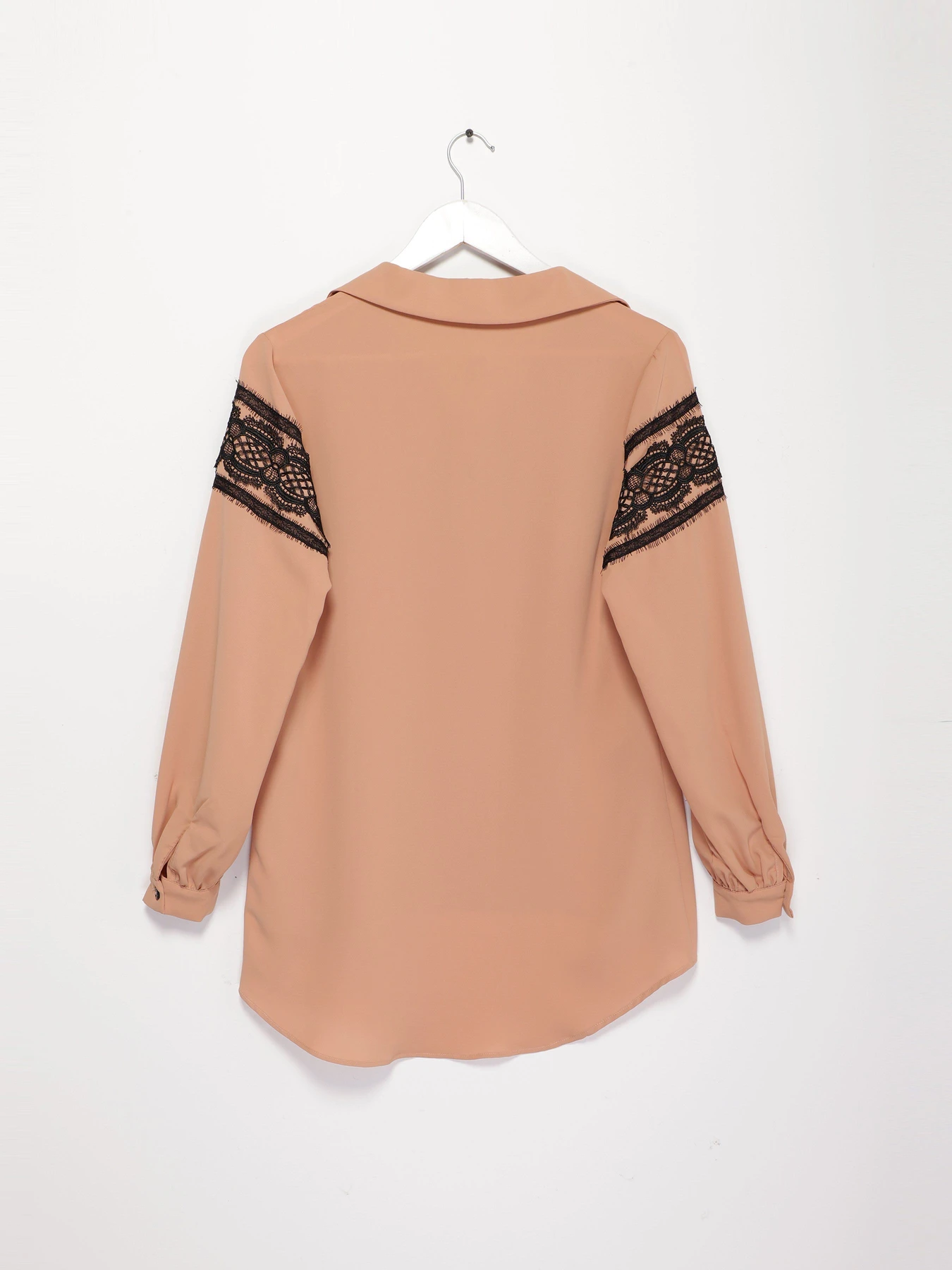 Сорочки Sassofono модель A202-SF-267111 БЕЖЕВИЙ Сорочки Sassofono модель A202-SF-267111 БЕЖЕВИЙ Фото
