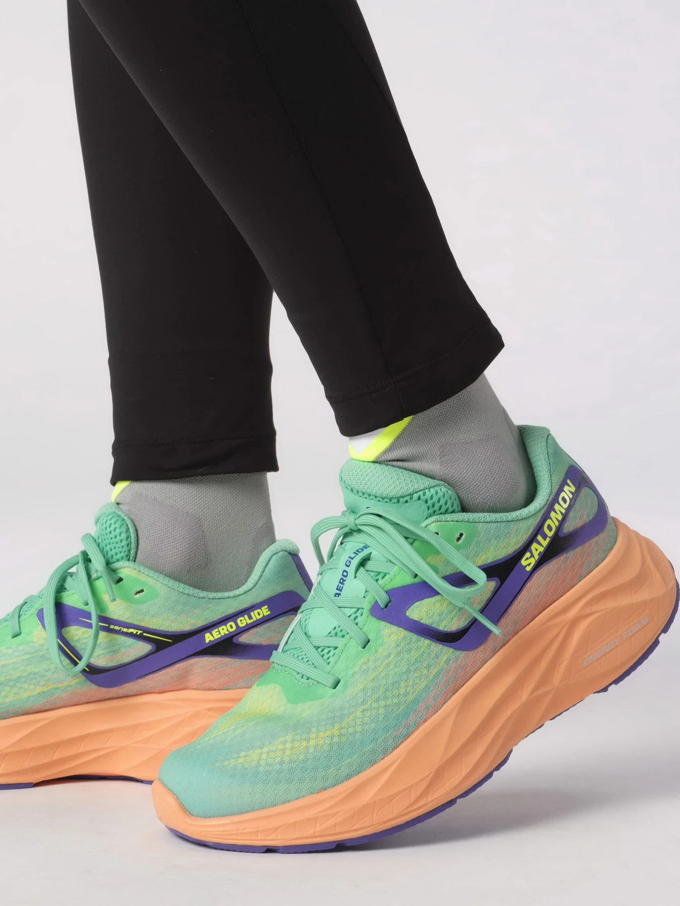 Кросівки SALOMON Aero Glide модель L47279900 Кросівки SALOMON Aero Glide модель L47279900 Фото