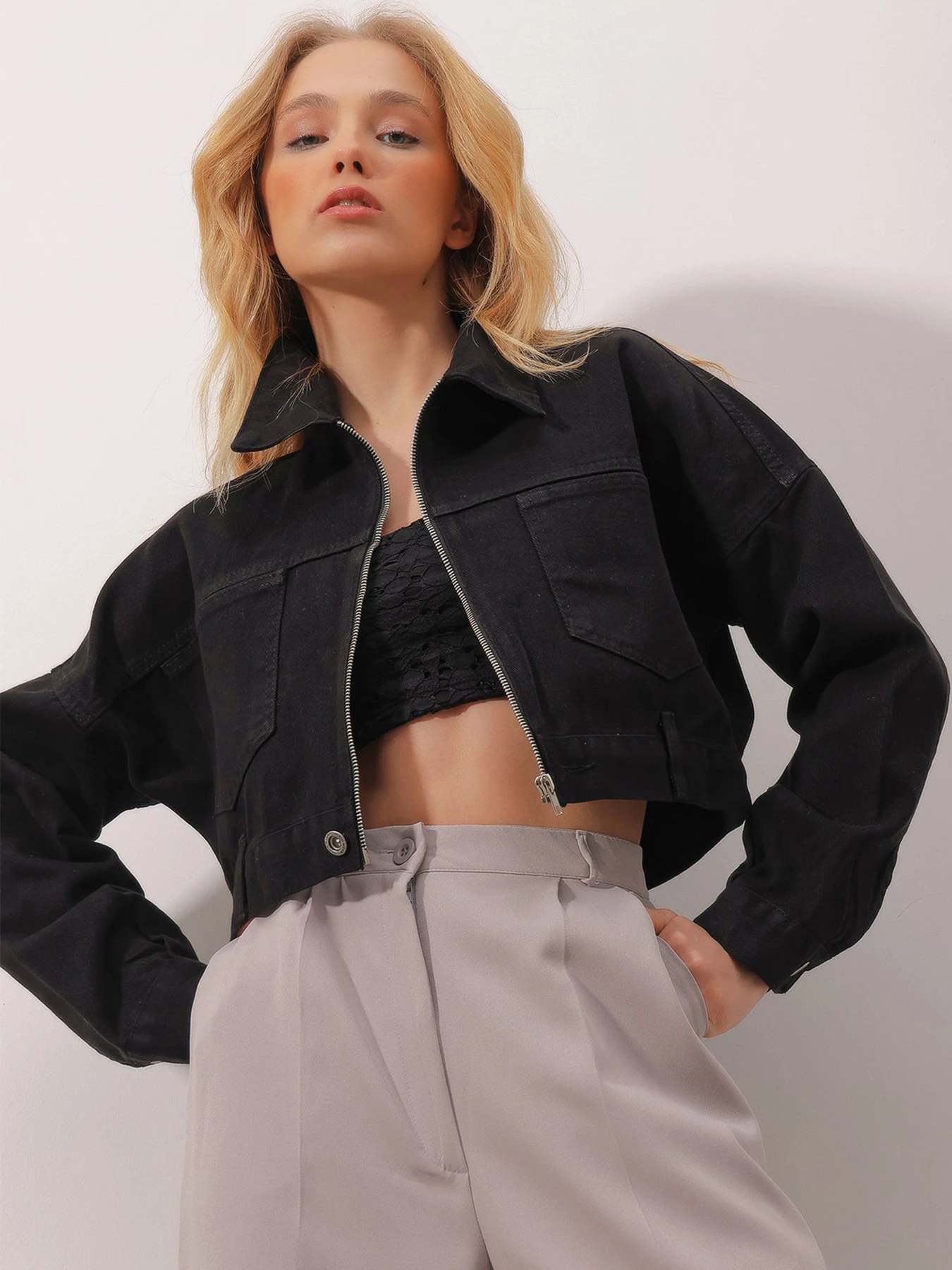 Куртки и дубленки Trend Alacati Stili модель ALC-X9899SİYAH Куртки и дубленки Trend Alacati Stili модель ALC-X9899SİYAH Фото