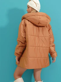 Куртки та дублянки Trend Alacati Stili модель ALC-X7365/CAMEL Фото