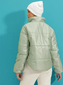 Куртки та дублянки Trend Alacati Stili модель ALC-X7684/MINT Фото