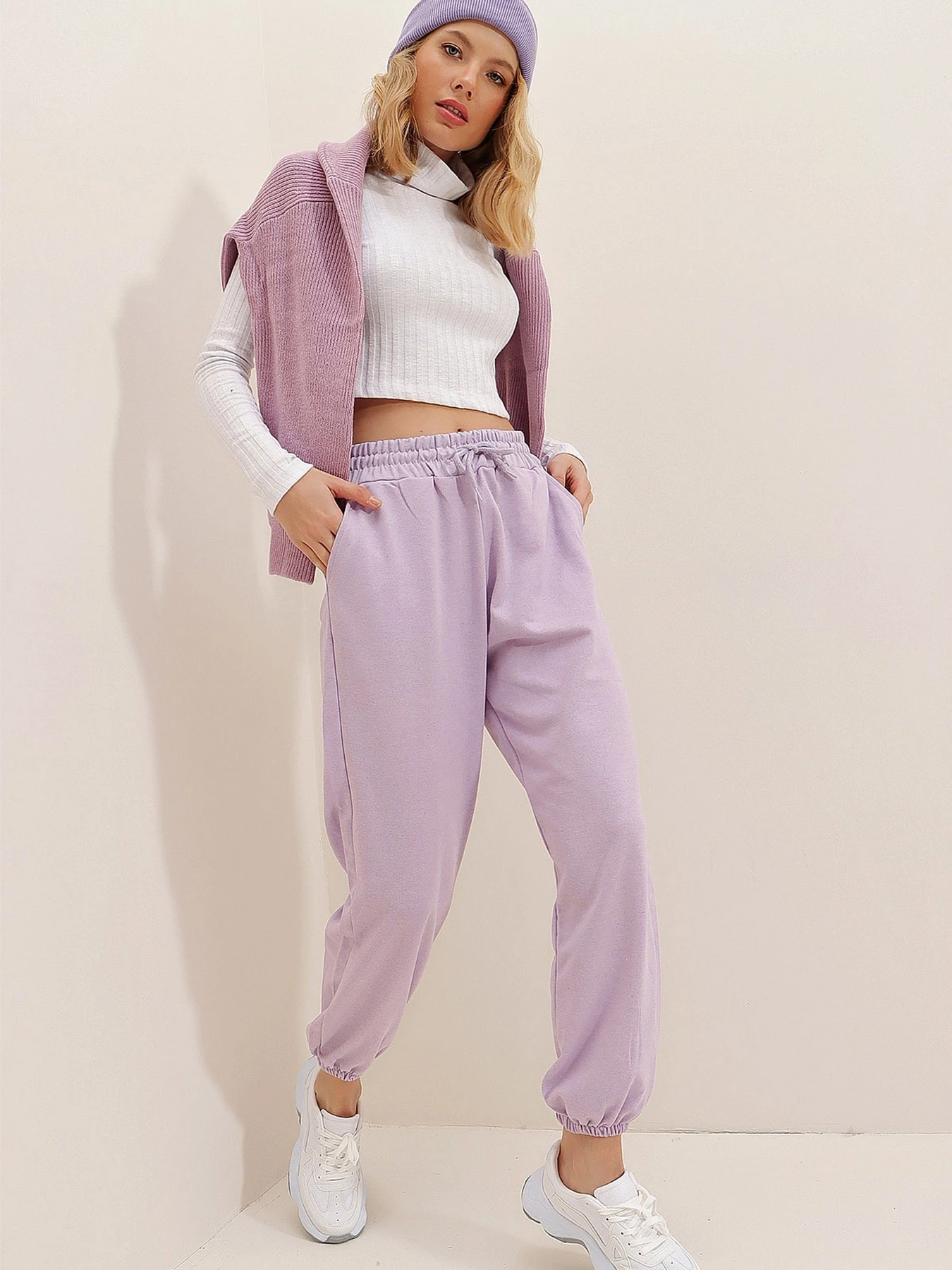 Штани Trend Alacati Stili модель ALC-Y2933/LILA Штани Trend Alacati Stili модель ALC-Y2933/LILA Фото
