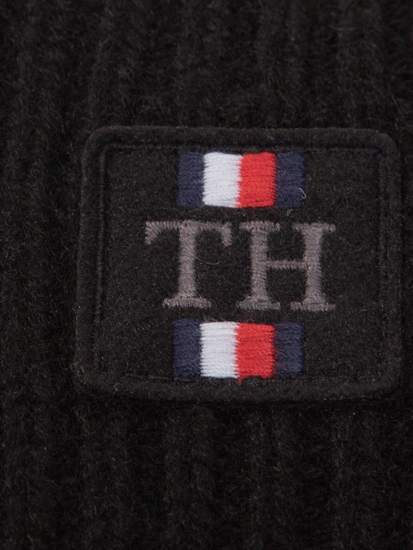 Шапки та кепки Tommy Hilfiger модель AM0AM06579-BDS Шапки та кепки Tommy Hilfiger модель AM0AM06579-BDS Фото