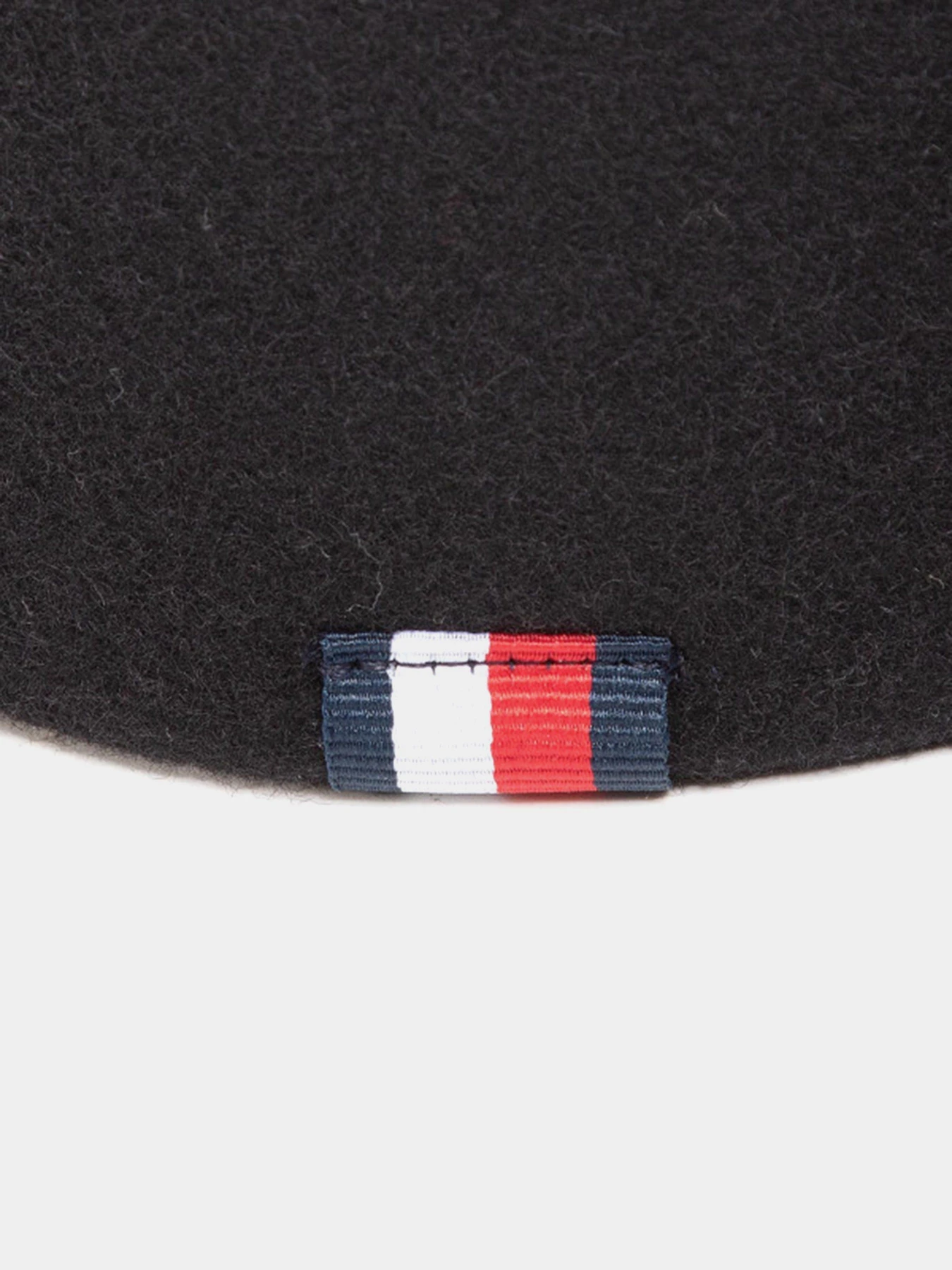 Шапки та кепки Tommy Hilfiger модель AM0AM06565-BDS Шапки та кепки Tommy Hilfiger модель AM0AM06565-BDS Фото