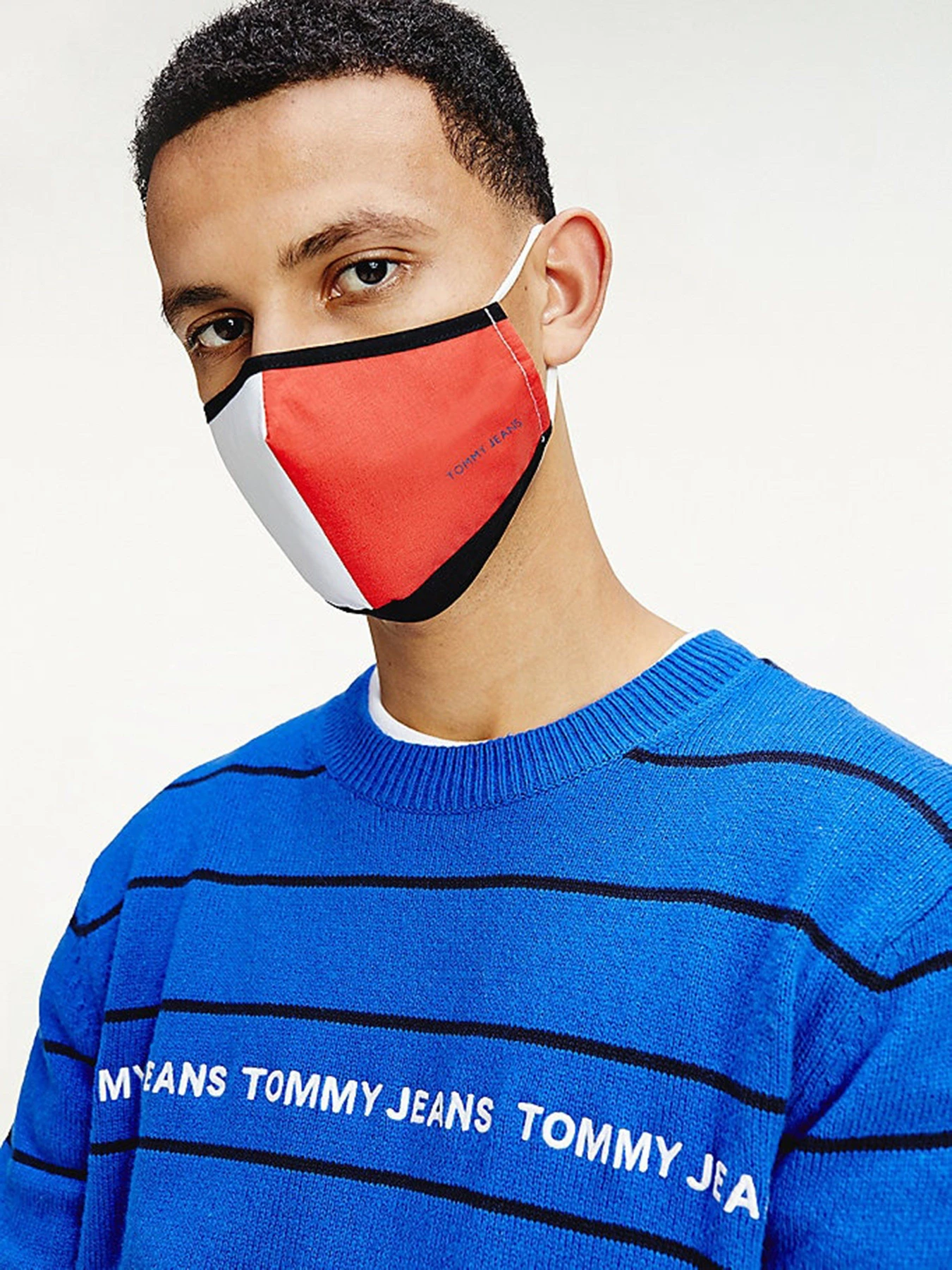 Tommy Hilfiger модель AM0AM07485-0GY Фото