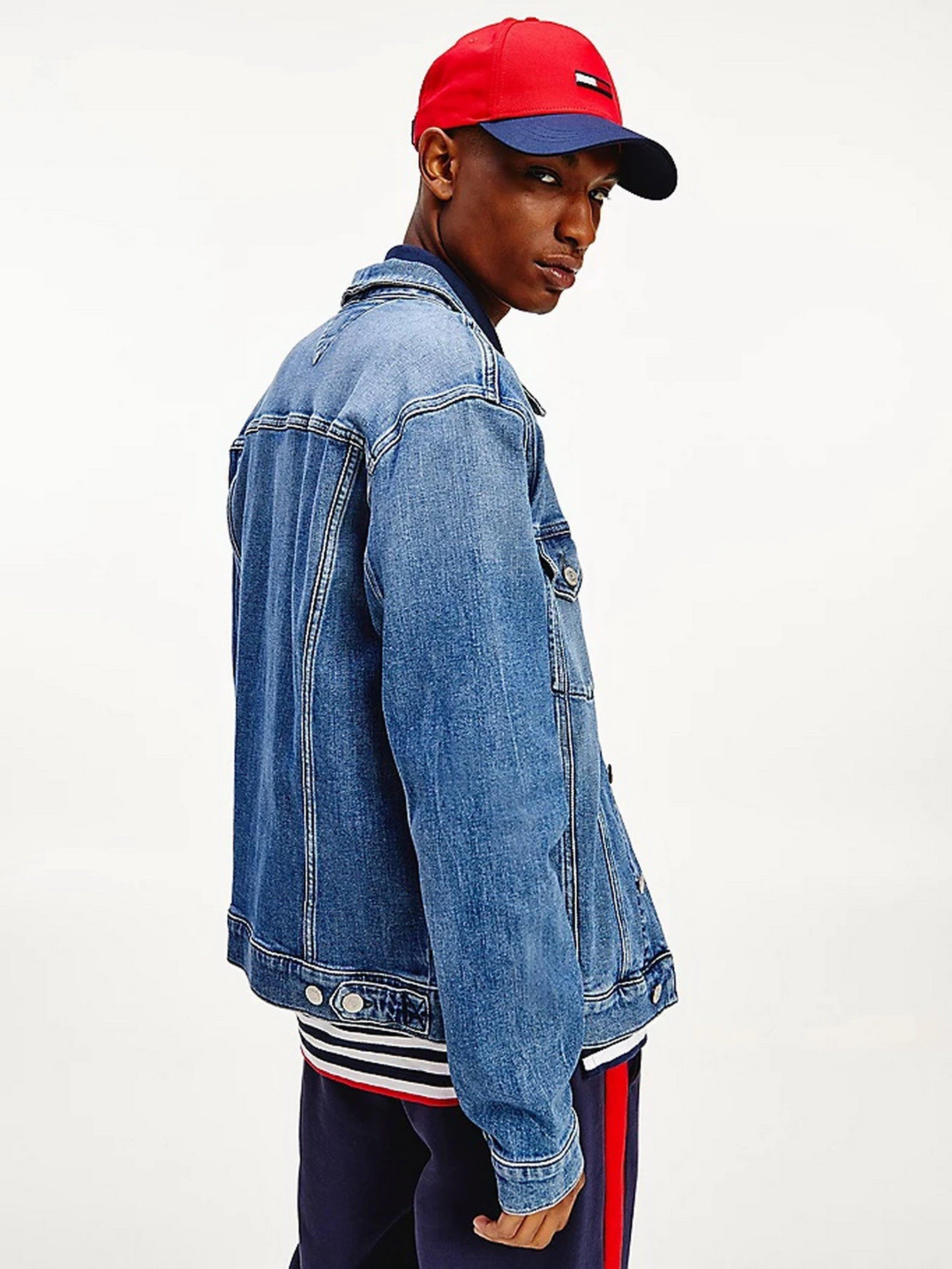 Куртки та дублянки Tommy Hilfiger модель DM0DM10297-1A5 Куртки та дублянки Tommy Hilfiger модель DM0DM10297-1A5 Фото