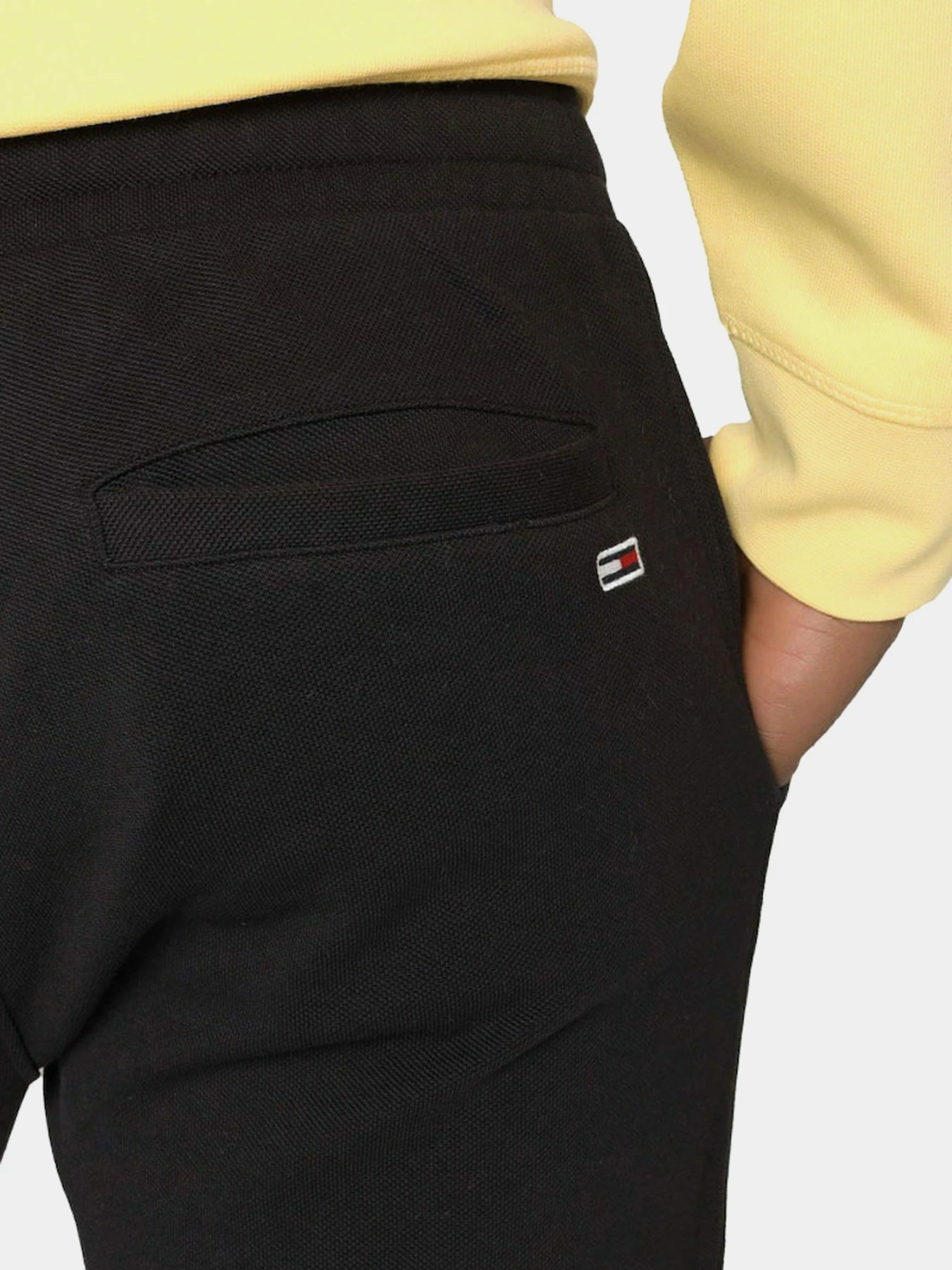 Брюки Tommy Hilfiger Scanton модель DM0DM10605-BDS Брюки Tommy Hilfiger Scanton модель DM0DM10605-BDS Фото