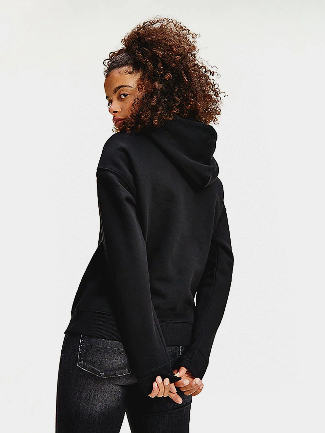 Худи и свитшоты Tommy Hilfiger модель DW0DW07787-BDS Фото