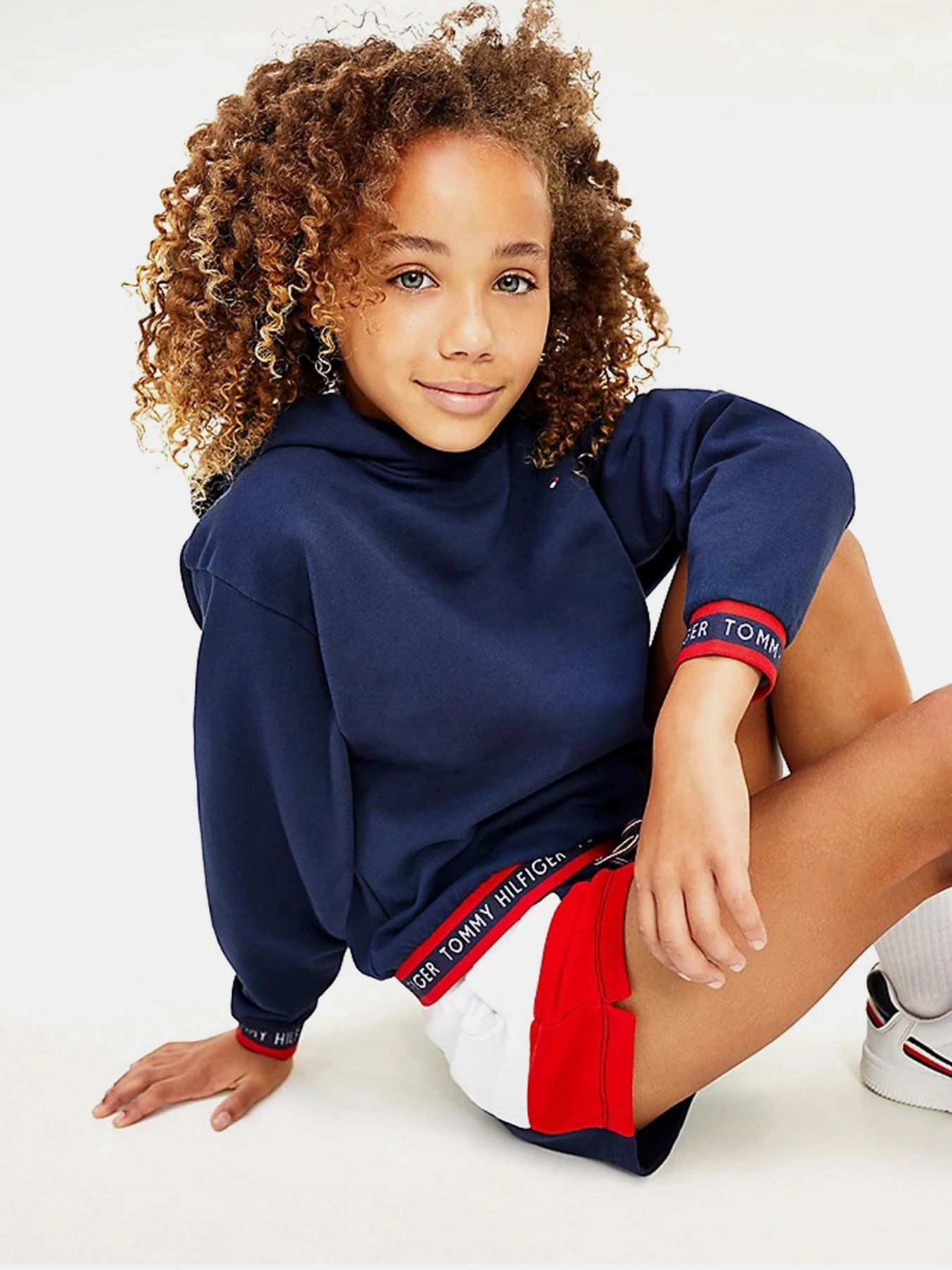 Шорты Tommy Hilfiger Foliu модель KG0KG05774-C87 Фото