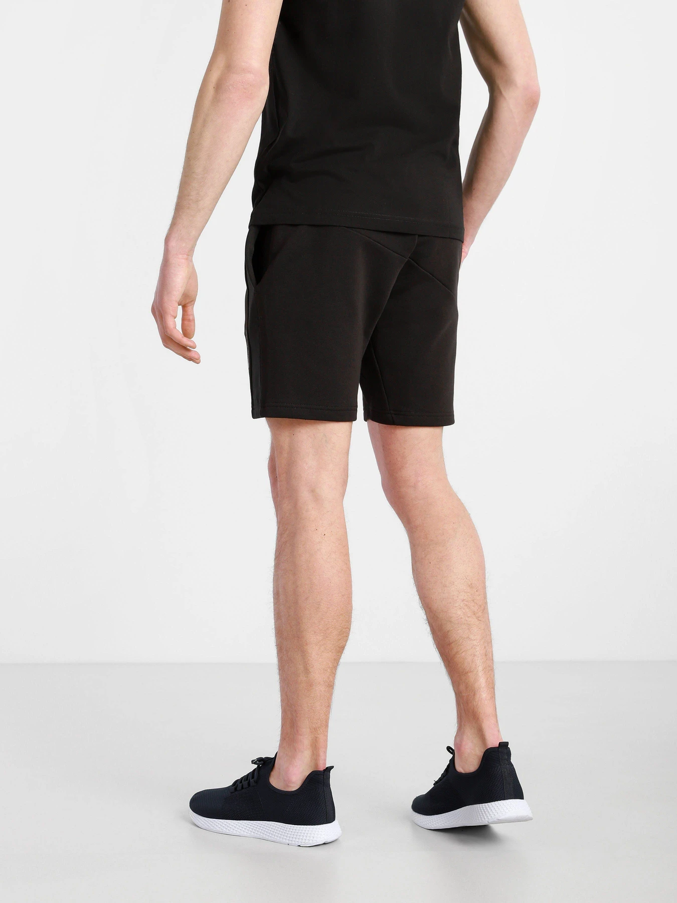 Шорти Tommy Hilfiger модель MW0MW17326-BDS Шорти Tommy Hilfiger модель MW0MW17326-BDS Фото