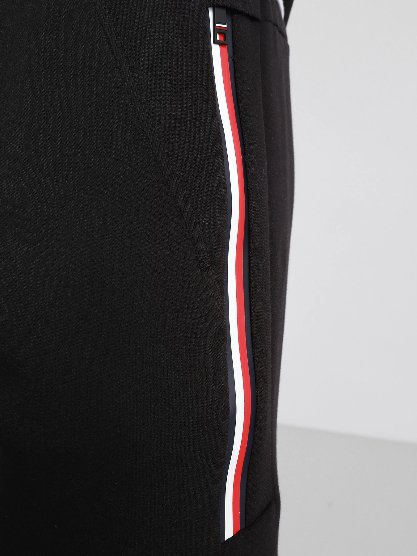 Шорти Tommy Hilfiger модель MW0MW17327-BDS Шорти Tommy Hilfiger модель MW0MW17327-BDS Фото