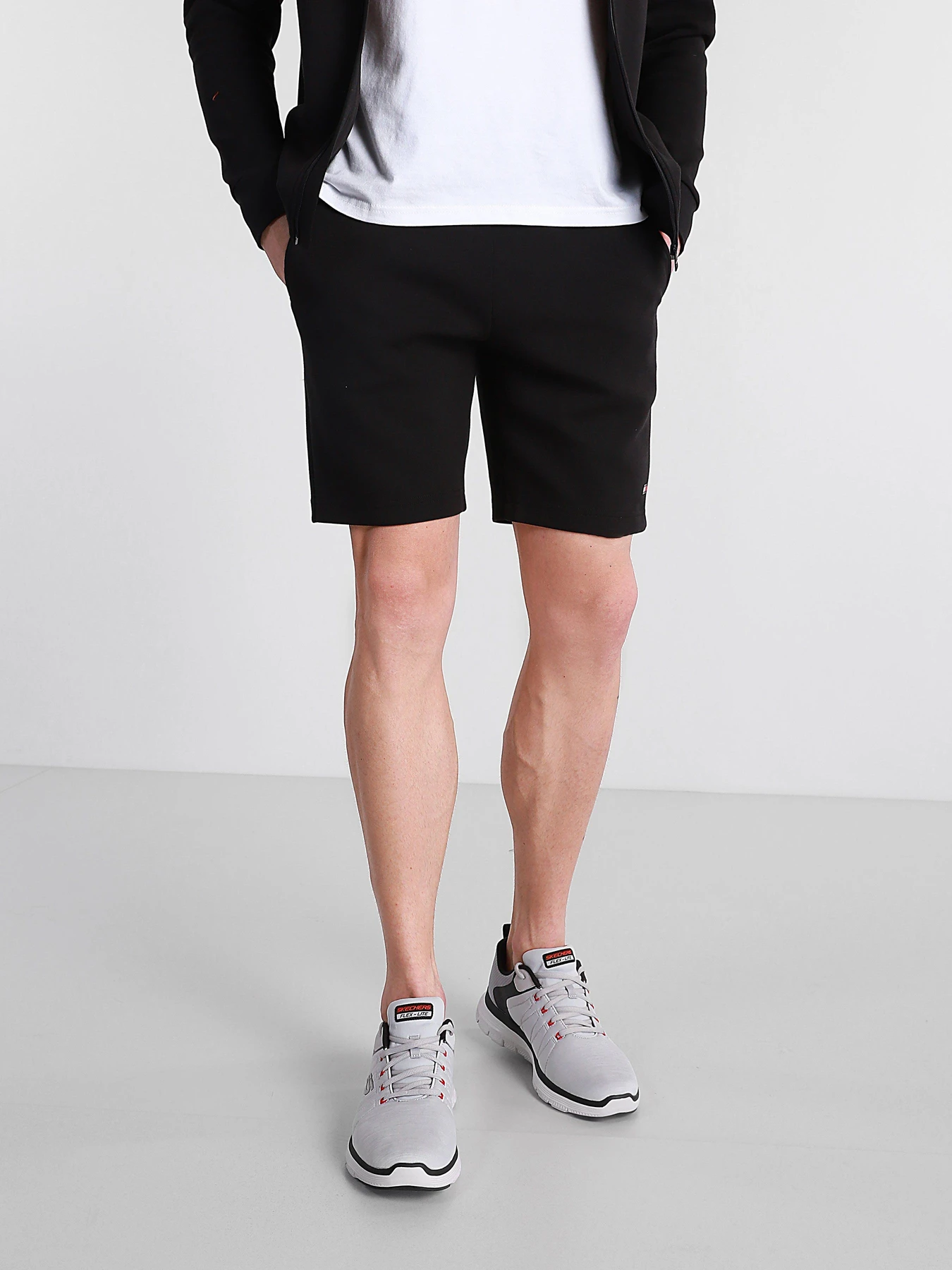 Шорти Tommy Hilfiger модель MW0MW17327-BDS Шорти Tommy Hilfiger модель MW0MW17327-BDS Фото