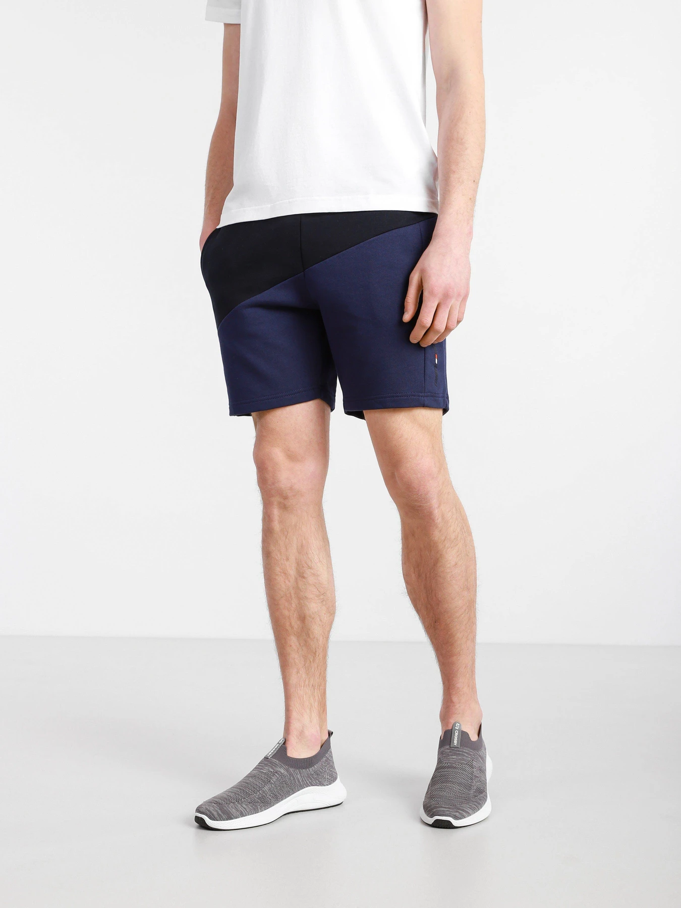 Шорти Tommy Hilfiger модель MW0MW17333-DY4 Шорти Tommy Hilfiger модель MW0MW17333-DY4 Фото