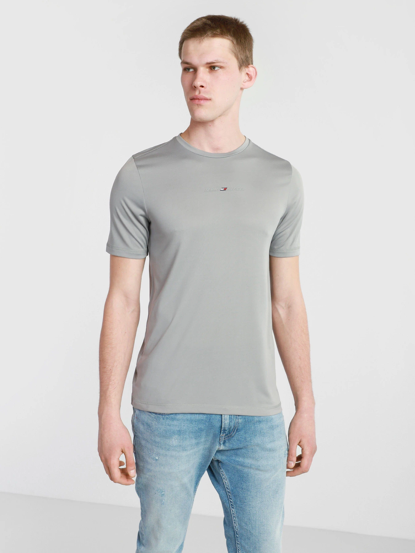 Футболки и поло Tommy Hilfiger модель MW0MW17374-PRT Футболки и поло Tommy Hilfiger модель MW0MW17374-PRT Фото