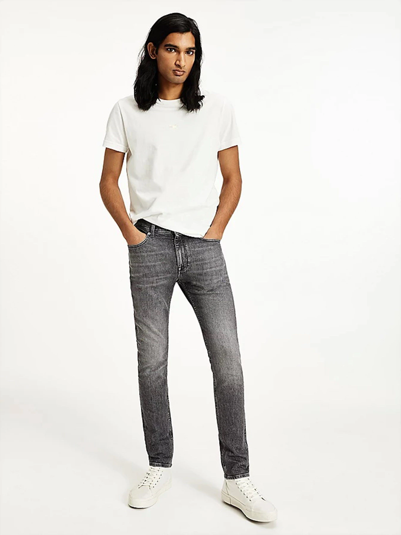 Джинси Tommy Hilfiger BLEECKER Slim модель MW0MW18032-1B2 Джинси Tommy Hilfiger BLEECKER Slim модель MW0MW18032-1B2 Фото