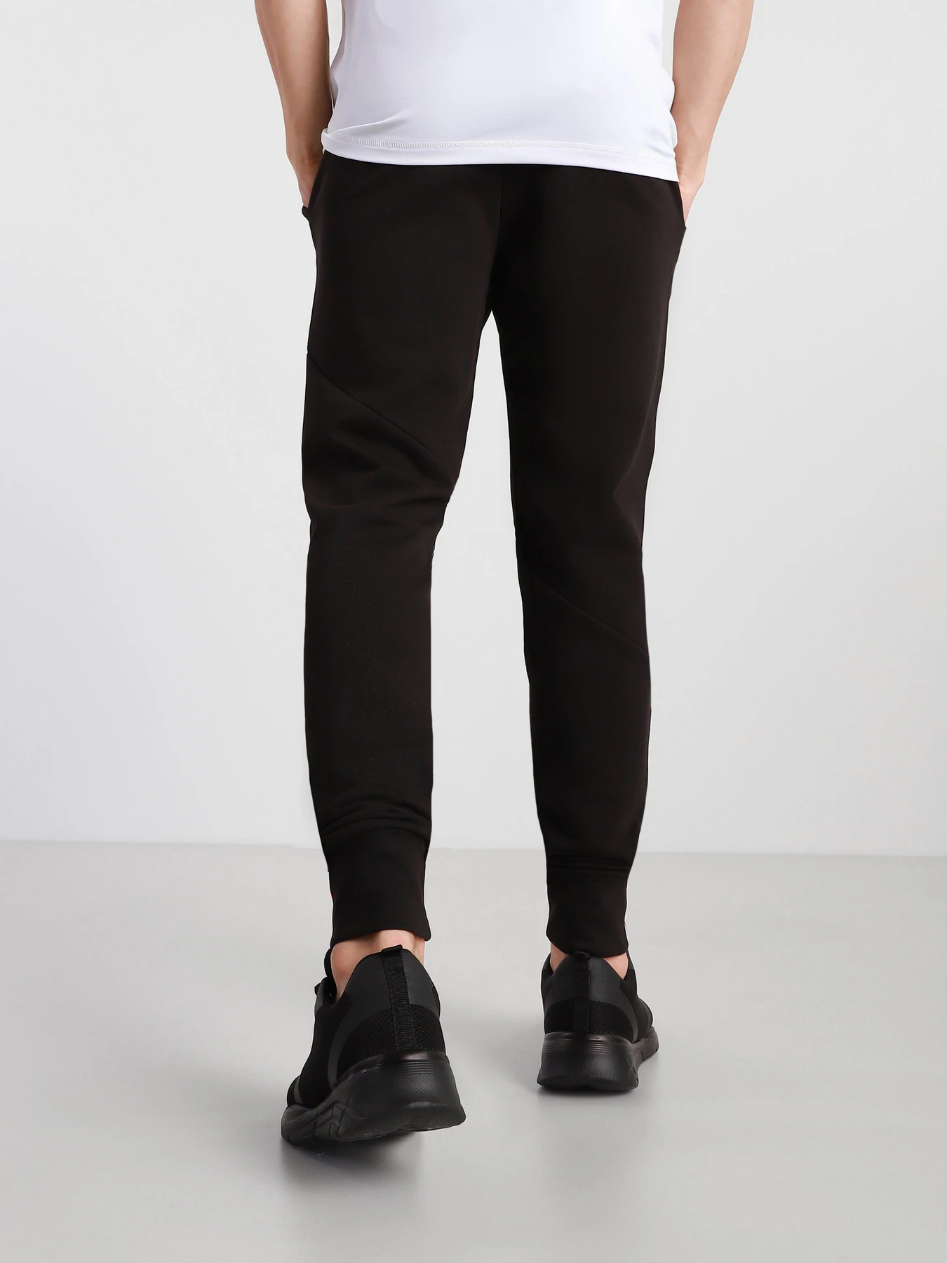 Брюки Tommy Hilfiger модель MW0MW18462-BDS Брюки Tommy Hilfiger модель MW0MW18462-BDS Фото