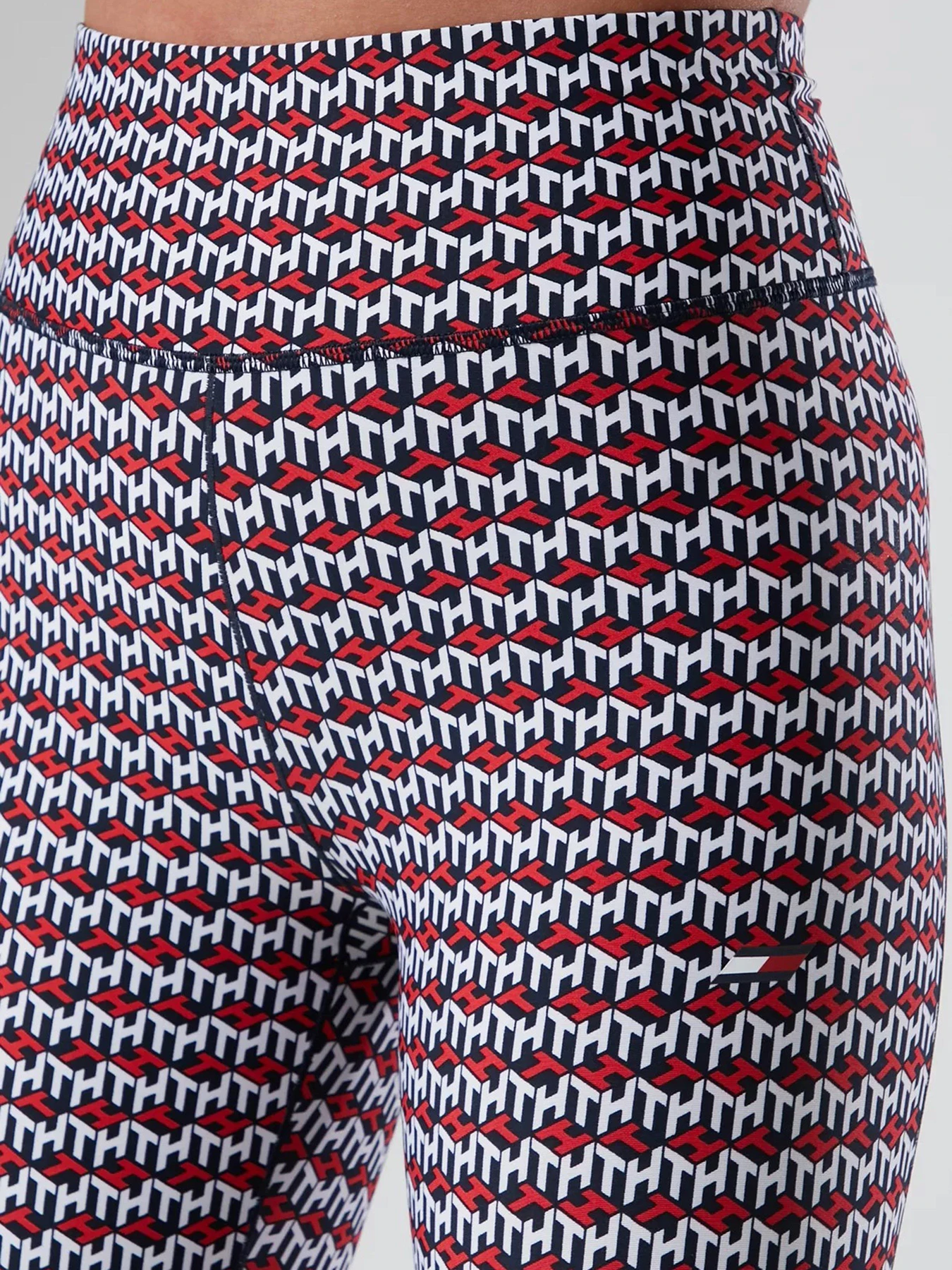 Брюки Tommy Hilfiger модель S10S100949-0KP Брюки Tommy Hilfiger модель S10S100949-0KP Фото
