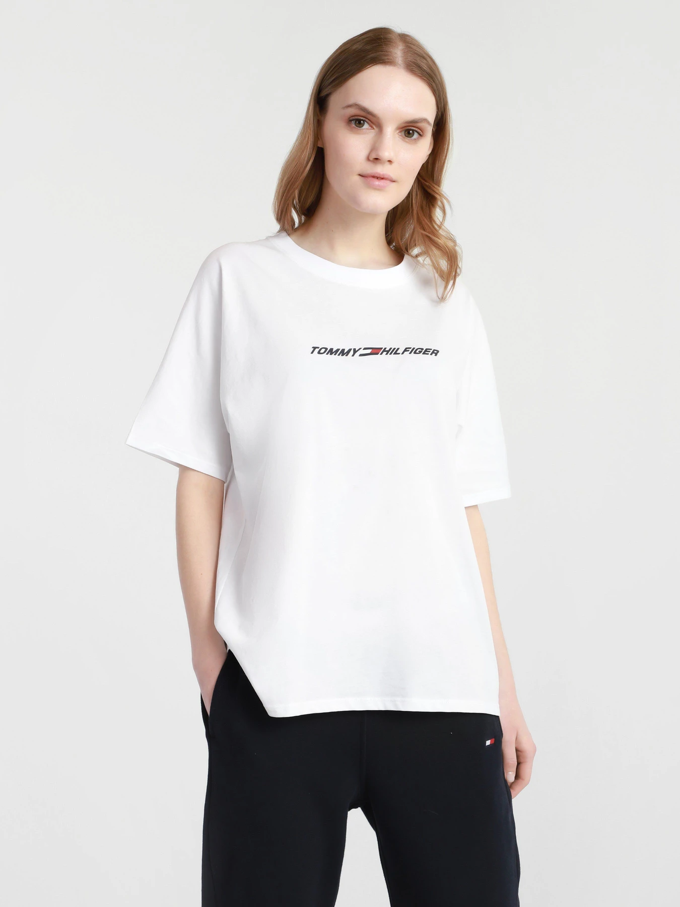 Футболки і поло Tommy Hilfiger модель S10S100992-YCF Футболки і поло Tommy Hilfiger модель S10S100992-YCF Фото