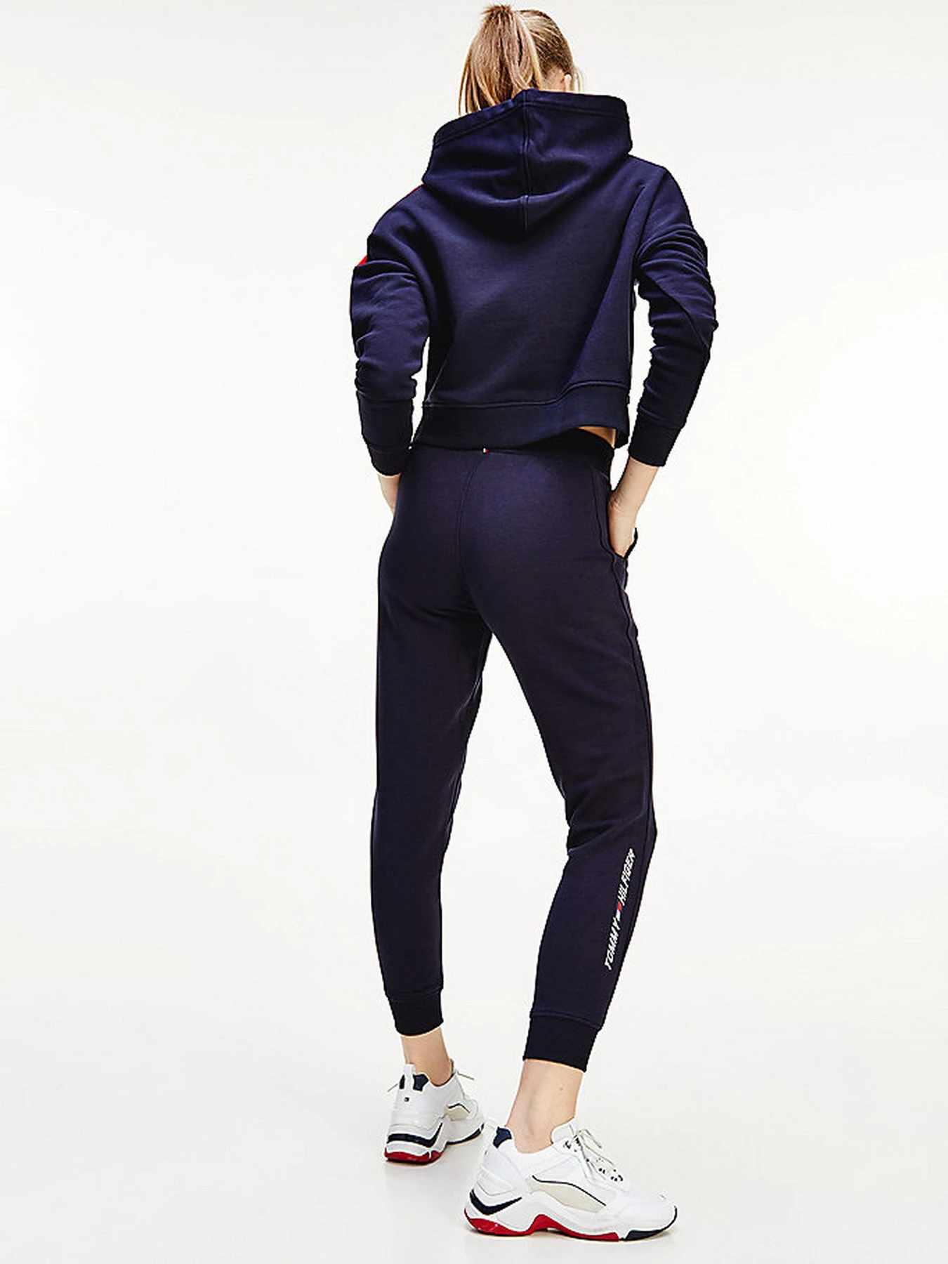 Брюки Tommy Hilfiger модель S10S100993-DW5 Брюки Tommy Hilfiger модель S10S100993-DW5 Фото