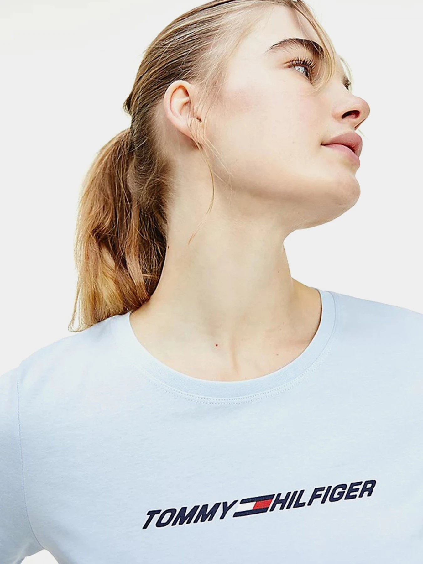 Футболки і поло Tommy Hilfiger модель S10S101016-C3Q Футболки і поло Tommy Hilfiger модель S10S101016-C3Q Фото