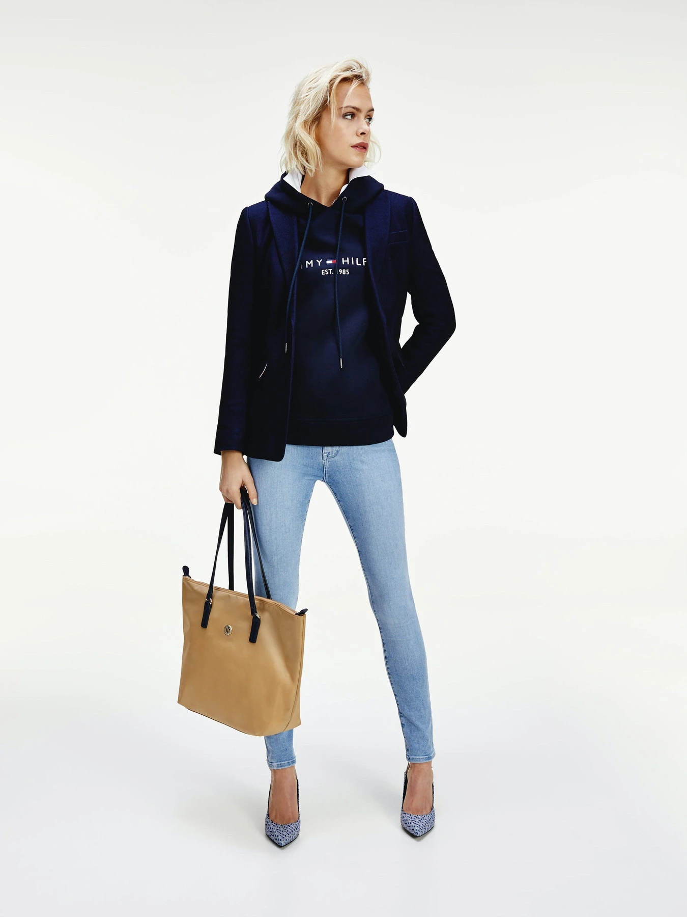 Худи и свитшоты Tommy Hilfiger модель WW0WW26410-DW5 Худи и свитшоты Tommy Hilfiger модель WW0WW26410-DW5 Фото