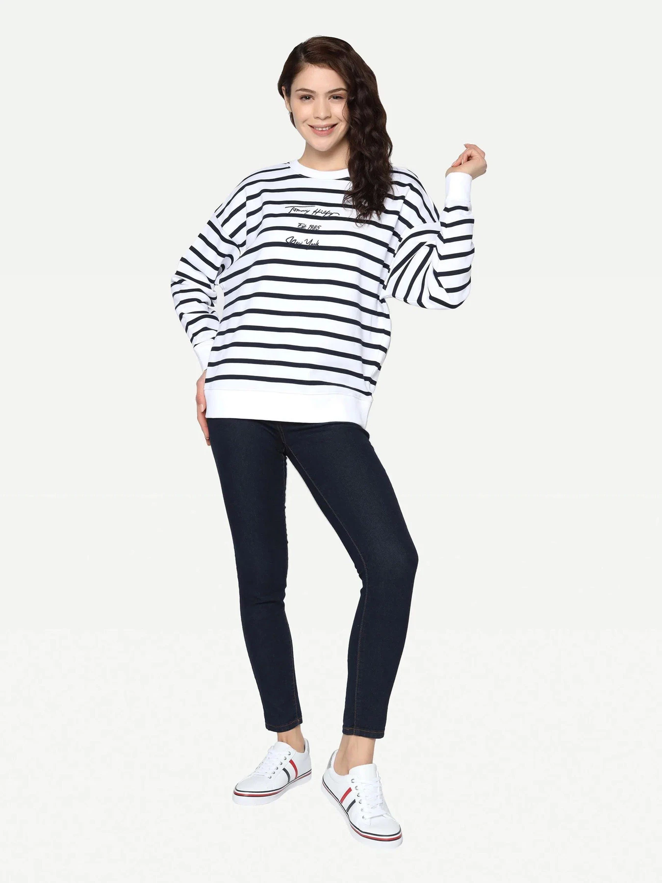 Худи и свитшоты Tommy Hilfiger модель WW0WW29433-0FN Фото
