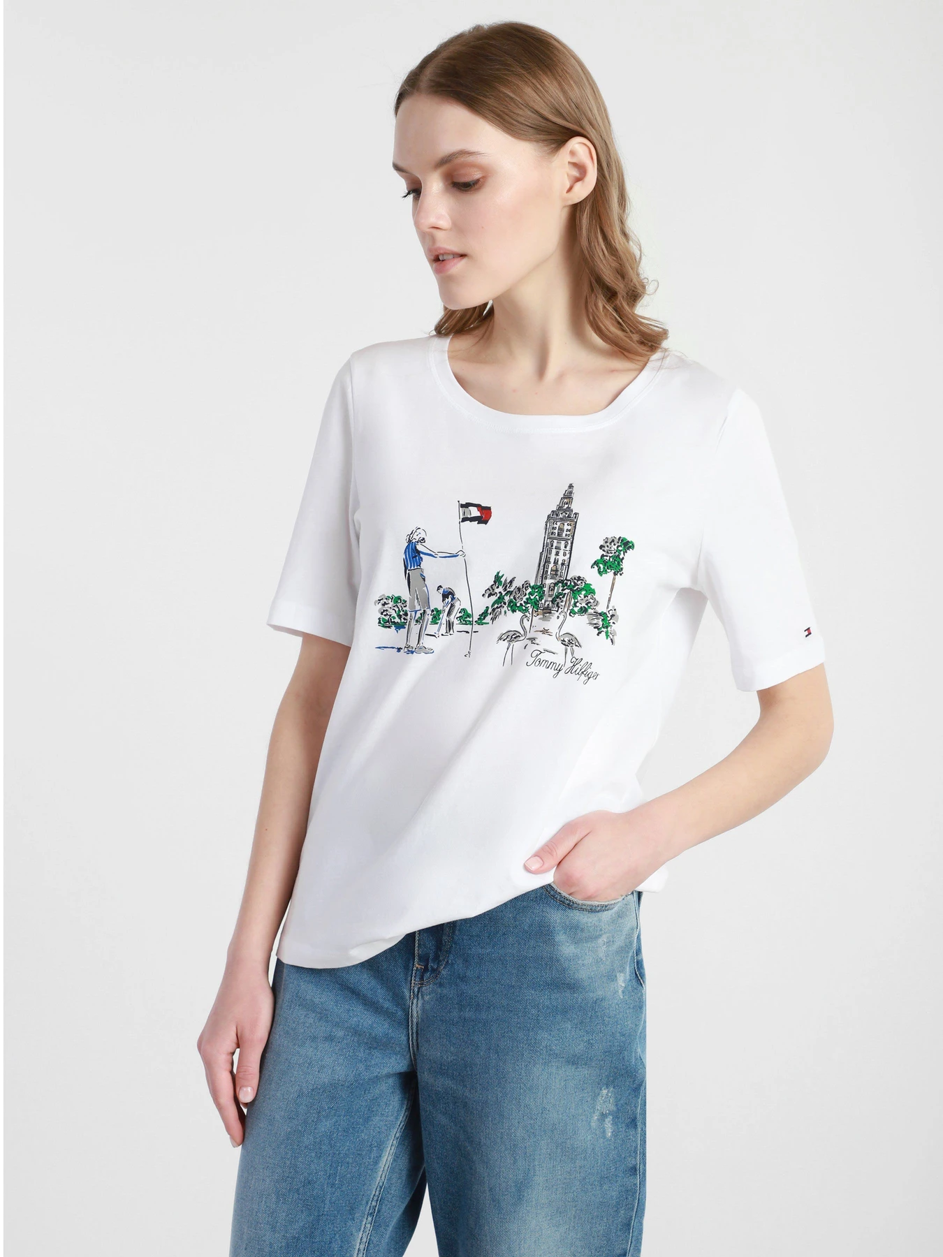 Футболки и поло Tommy Hilfiger модель WW0WW30388-YBR Футболки и поло Tommy Hilfiger модель WW0WW30388-YBR Фото