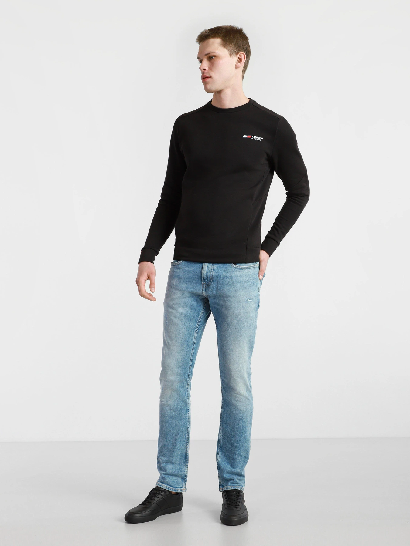 Джинсы Tommy Hilfiger Slim модель DM0DM10251-1AB Фото