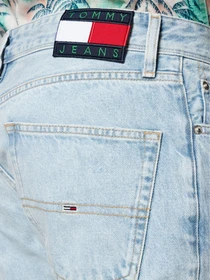 Шорти Tommy Hilfiger ETHAN модель DM0DM10305-1AB Фото