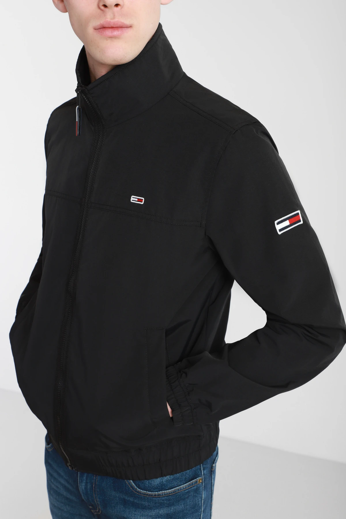 Худи и свитшоты Tommy Hilfiger модель DM0DM10061-BDS Худи и свитшоты Tommy Hilfiger модель DM0DM10061-BDS Фото