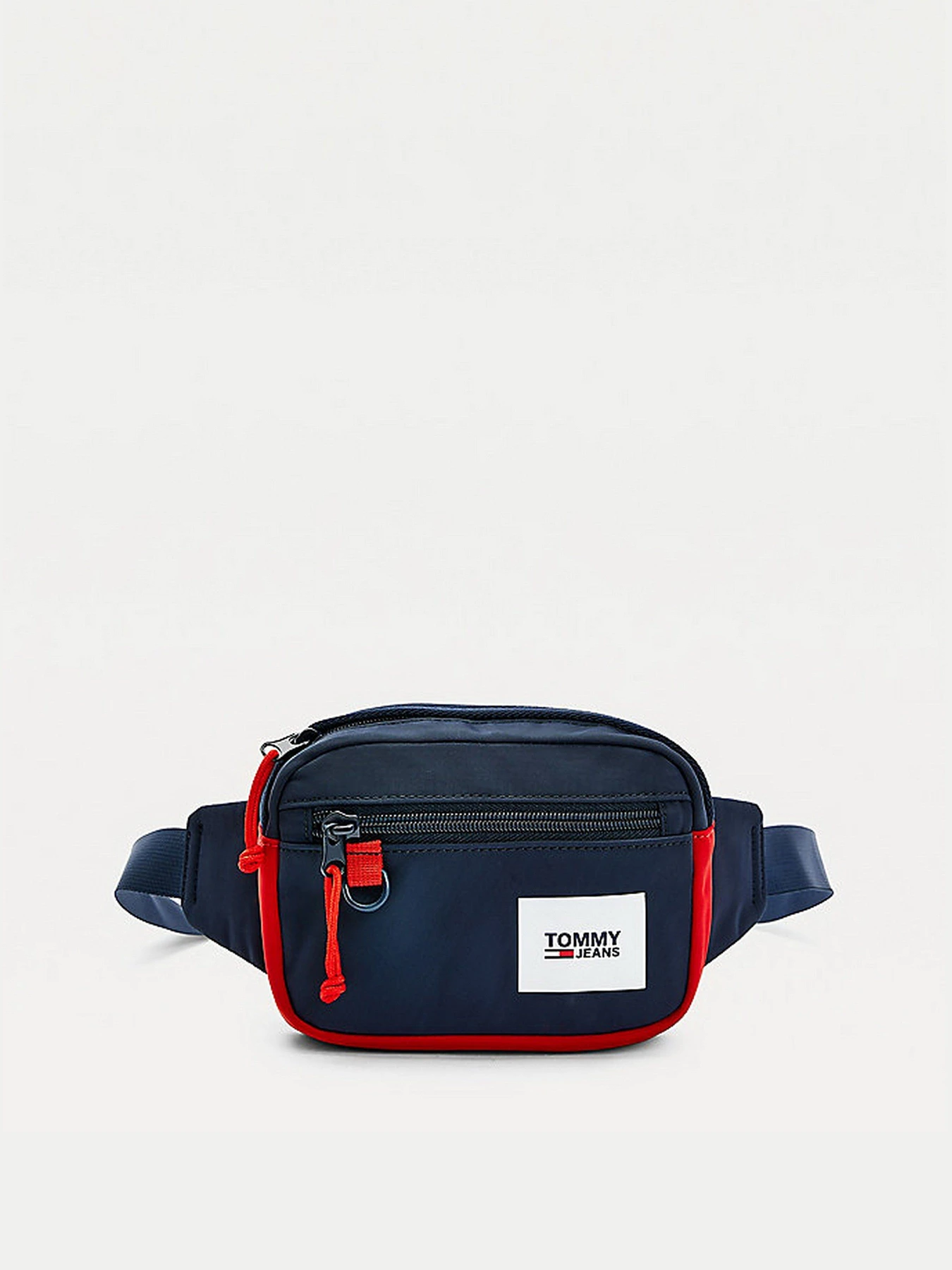 Сумки Tommy Hilfiger модель AM0AM07134-0GY Сумки Tommy Hilfiger модель AM0AM07134-0GY Фото