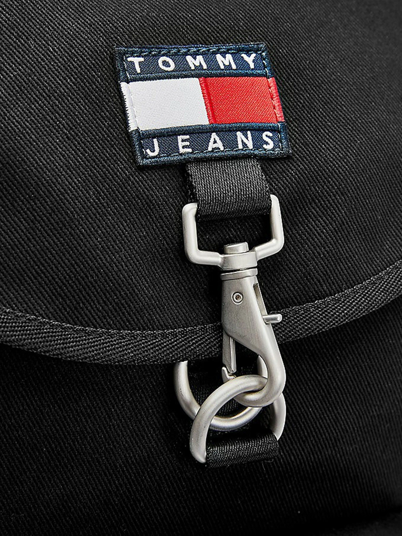 Рюкзаки Tommy Hilfiger модель AM0AM07144-BDS Рюкзаки Tommy Hilfiger модель AM0AM07144-BDS Фото