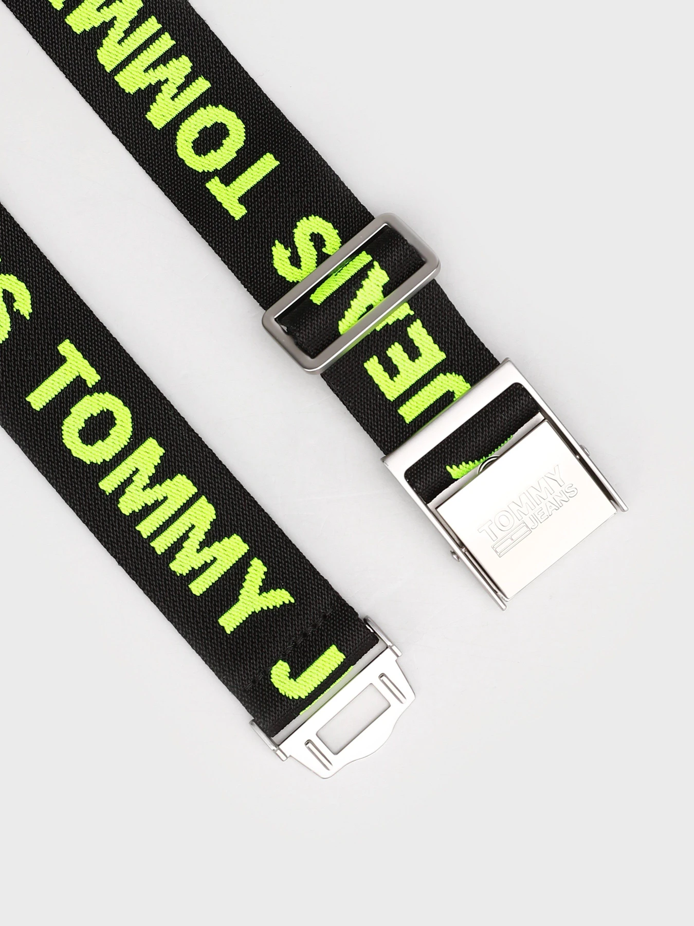 Ремни Tommy Hilfiger модель AM0AM07190-BDS Фото
