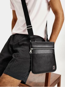 Сумки Tommy Hilfiger модель AM0AM07246-BDS Фото