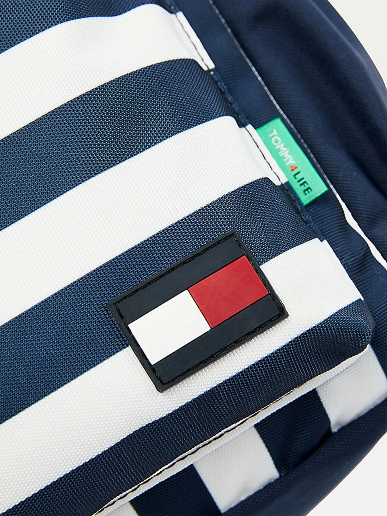 Рюкзаки Tommy Hilfiger модель AU0AU01130-C87 Рюкзаки Tommy Hilfiger модель AU0AU01130-C87 Фото