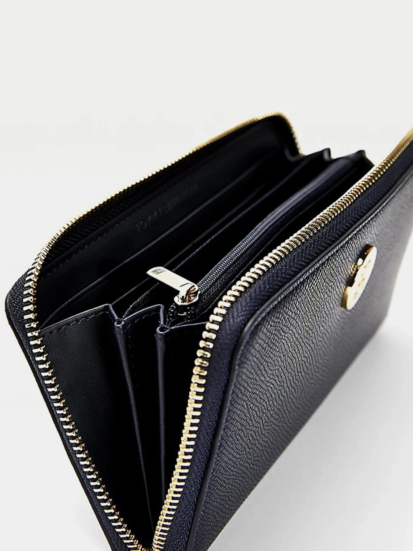 Кошельки Tommy Hilfiger модель AW0AW09534-DW5 Фото