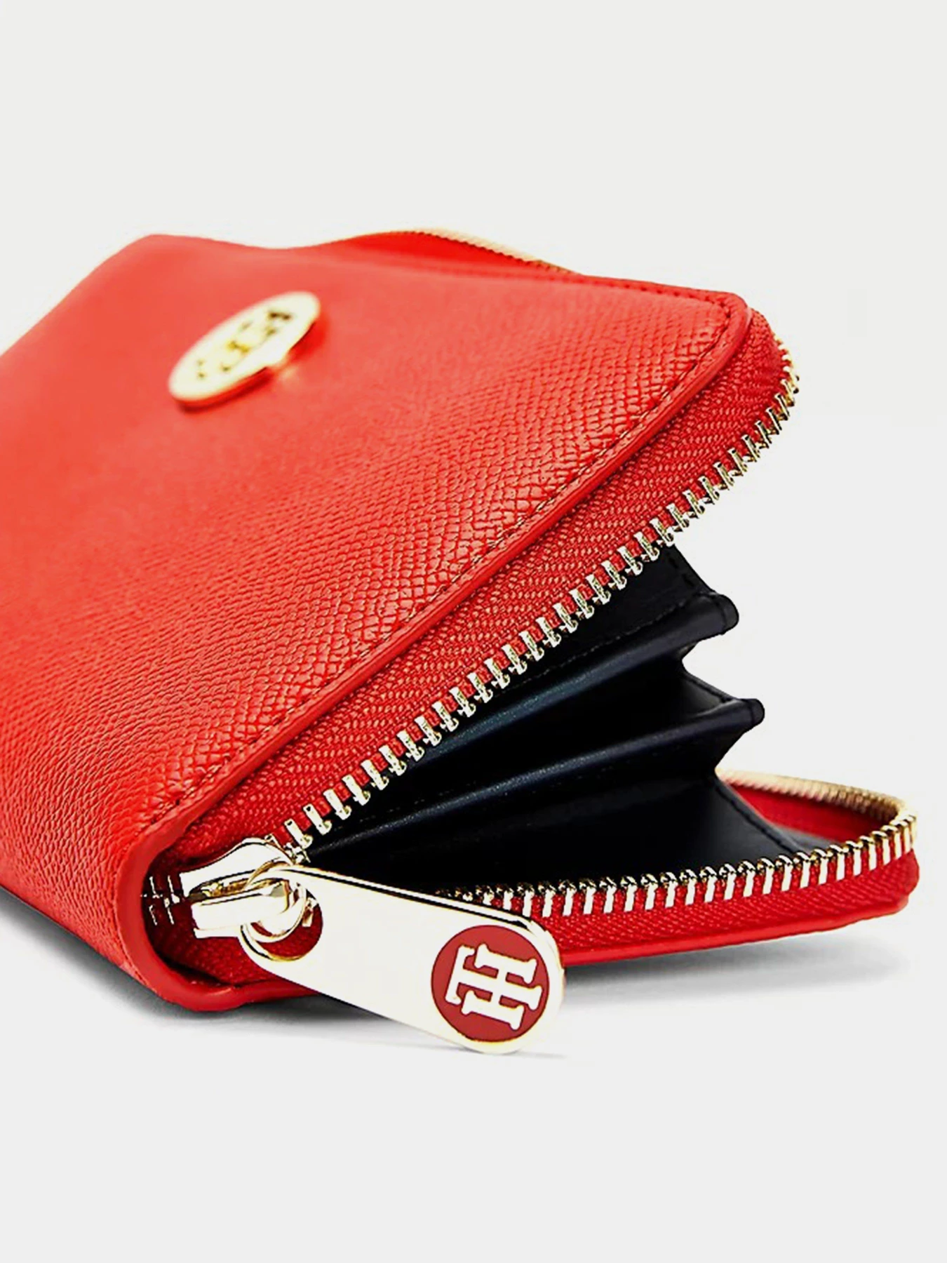 Кошельки Tommy Hilfiger модель AW0AW09534-SNE Кошельки Tommy Hilfiger модель AW0AW09534-SNE Фото